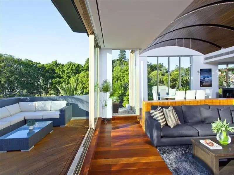 53/228 Moore Park Road, Paddington Sold by Ballard Property - image 1