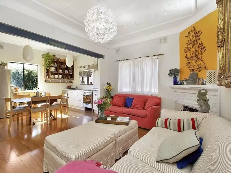 4/34 Warners Avenue, Bondi Beach Sold by Ballard Property - image 1