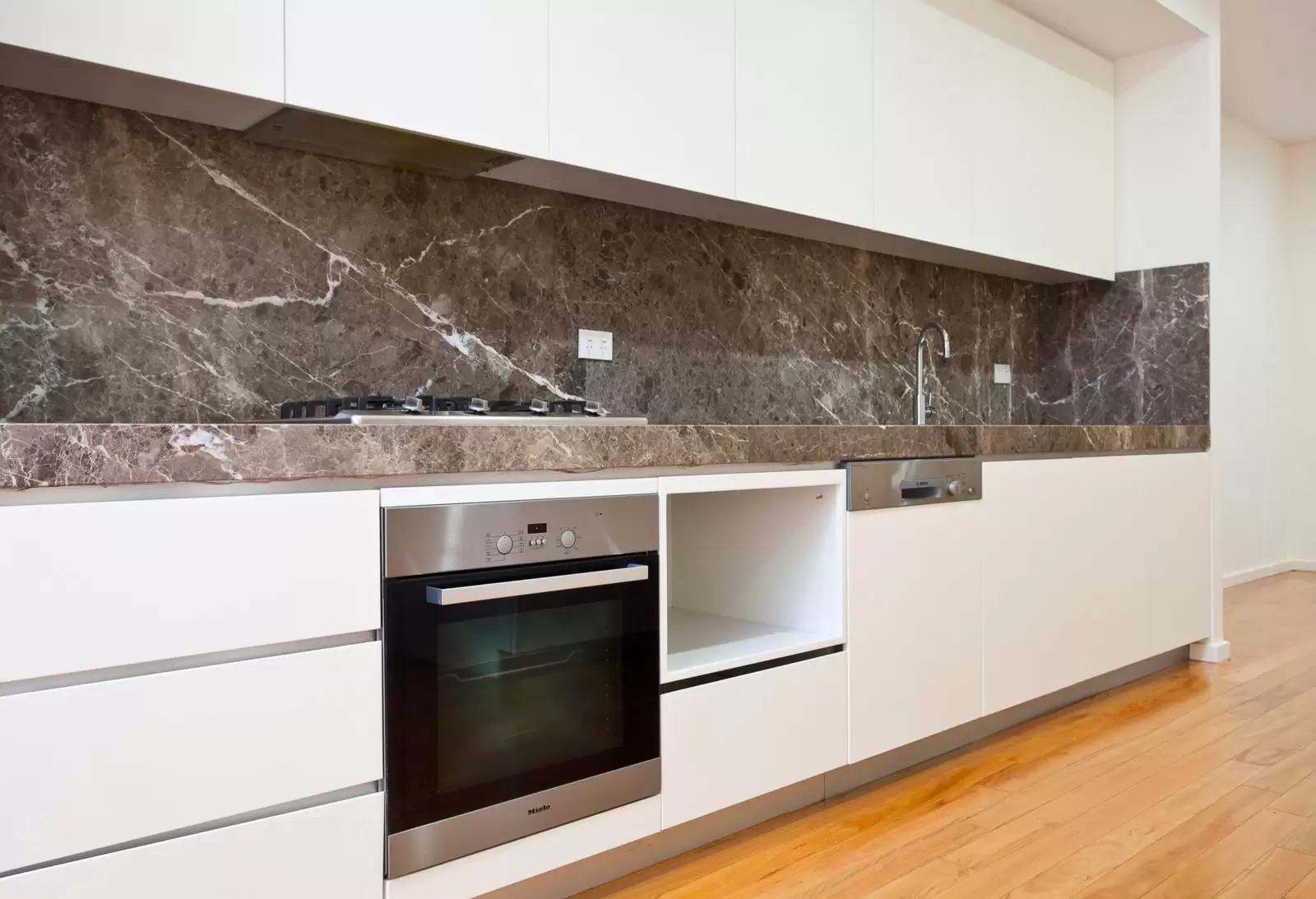 36a Wellington Street, Waterloo Sold by Ballard Property - image 2