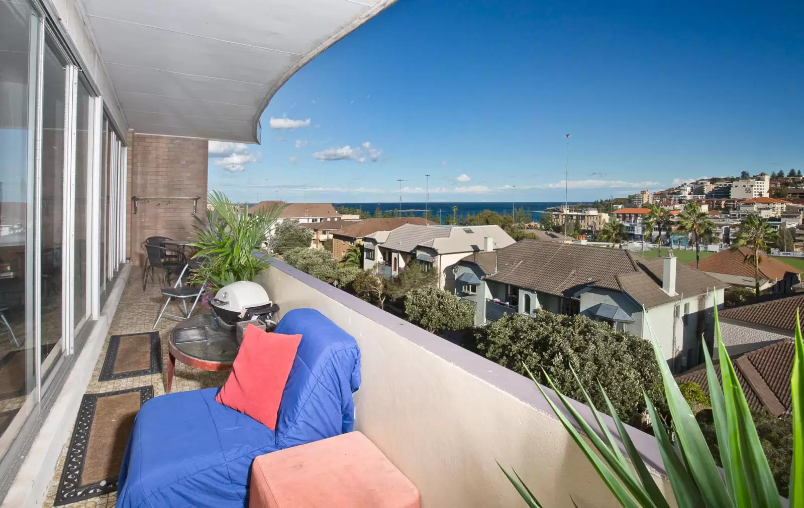 9/63 Bream Street, Coogee Sold by Ballard Property - image 2