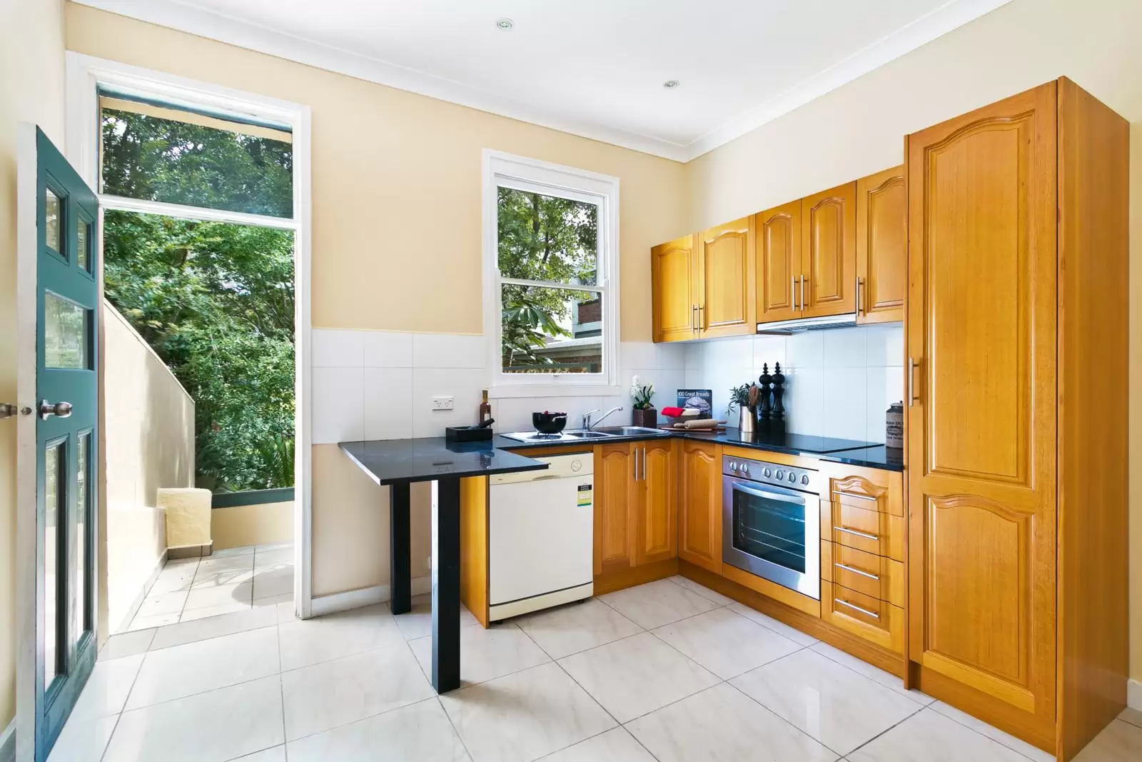 274 Glenmore Road, Paddington Sold by Ballard Property - image 3