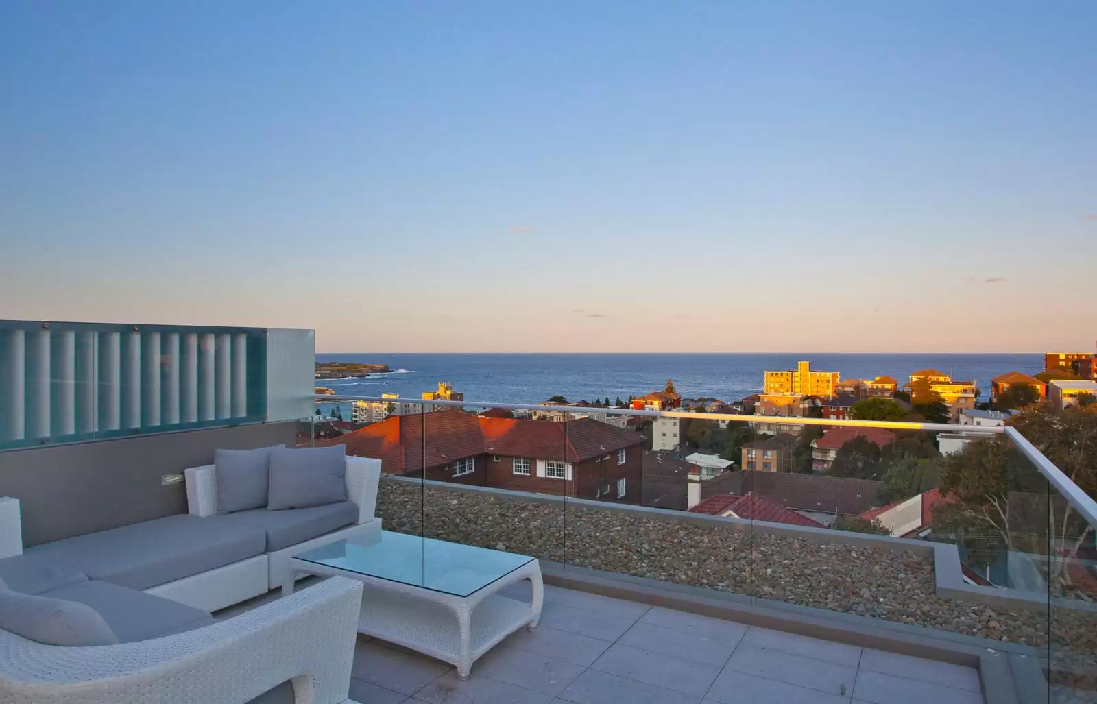 164a Brook Street, Coogee Sold by Ballard Property - image 1