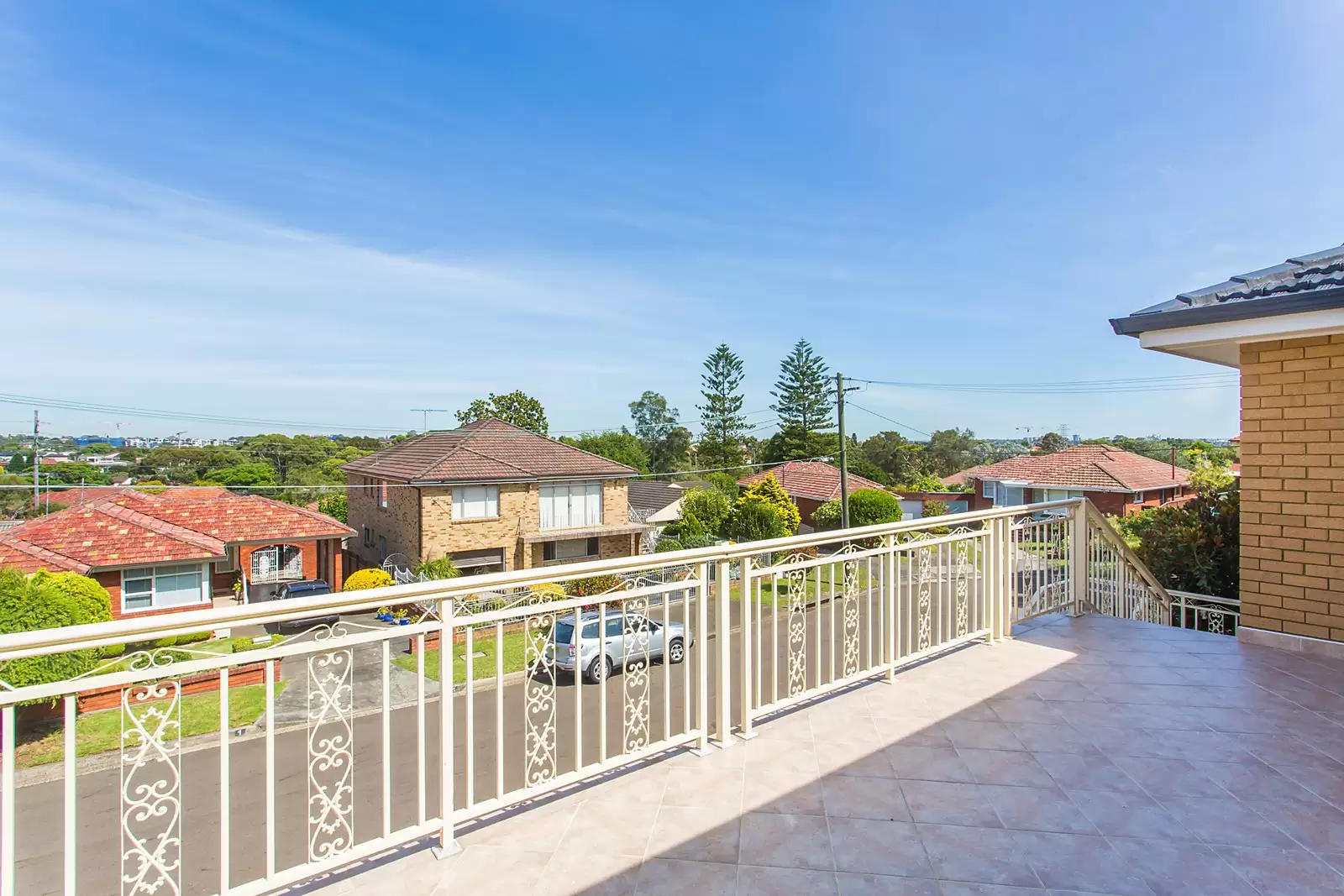 17 Macleay Place, Earlwood Sold by Ballard Property - image 3