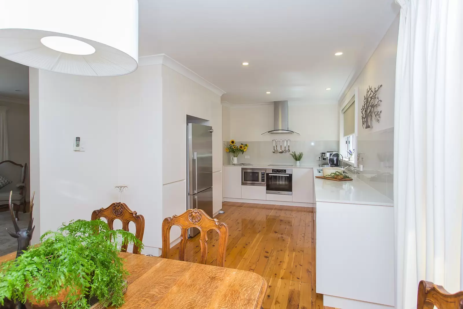 17 Macleay Place, Earlwood Sold by Ballard Property - image 4