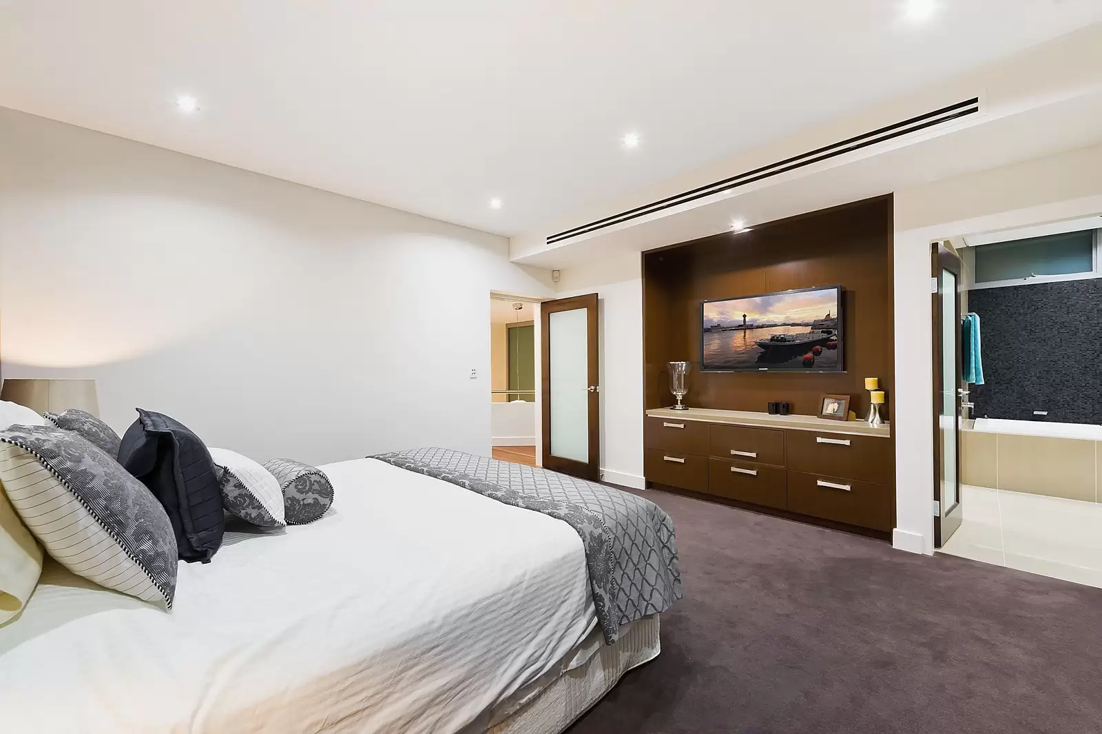 25 Tunstall Avenue, Kingsford Sold by Ballard Property - image 11
