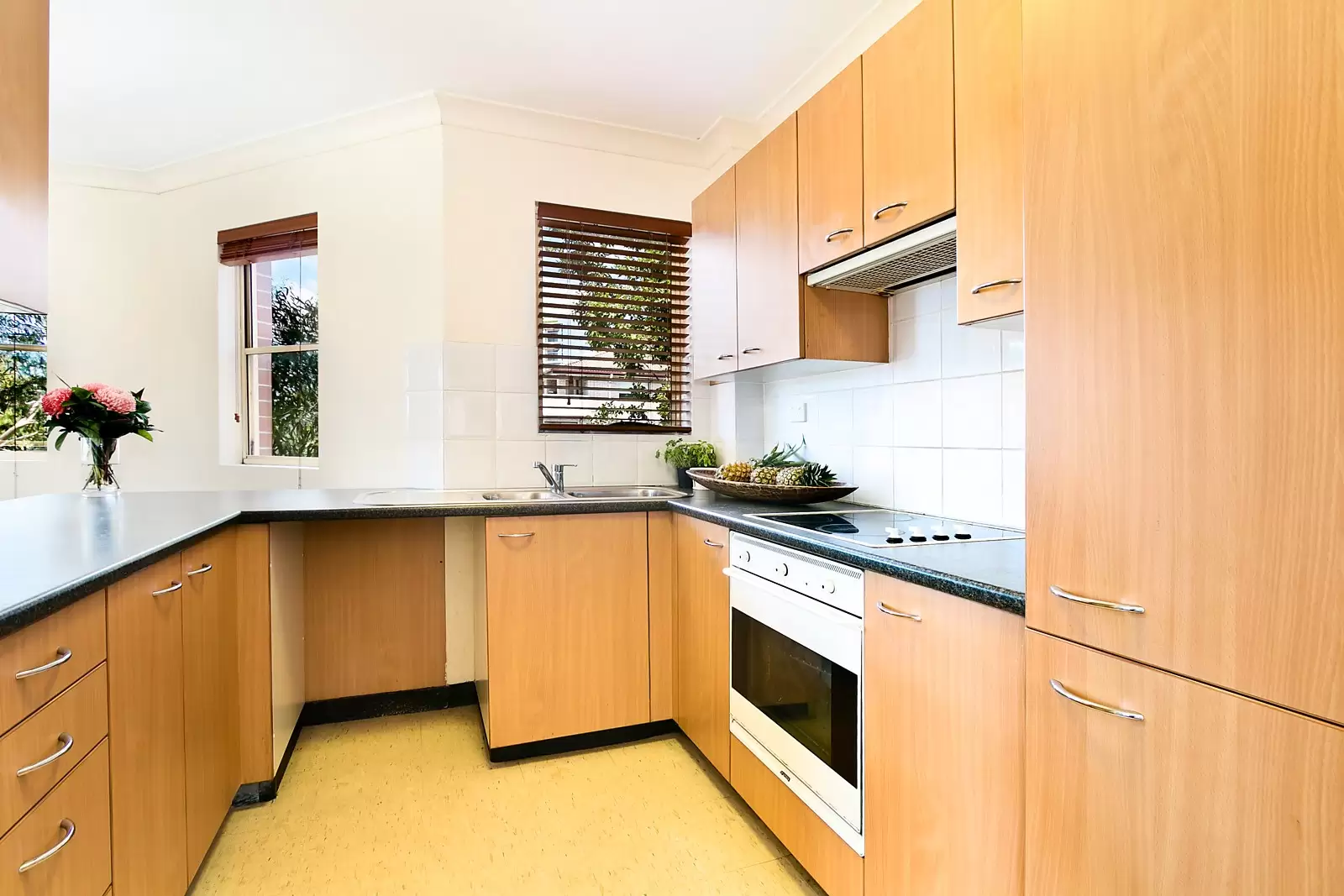 4/87 Doncaster Avenue, Kensington Sold by Ballard Property - image 4