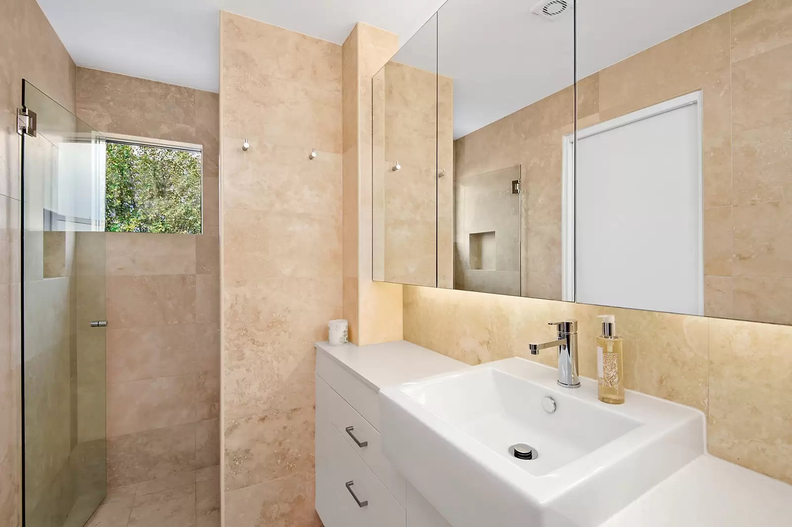 145 Mitchell Road, Alexandria Sold by Ballard Property - image 8