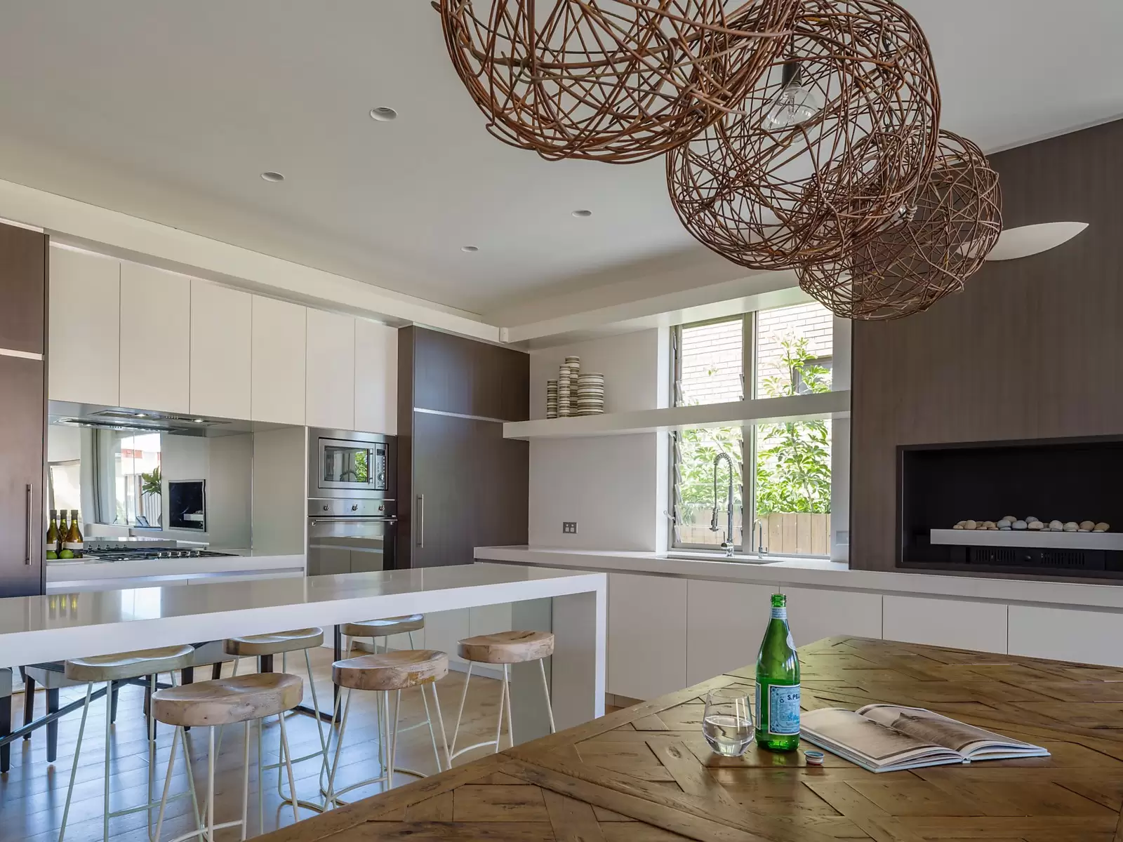 194 Beach Street, Coogee Sold by Ballard Property - image 3