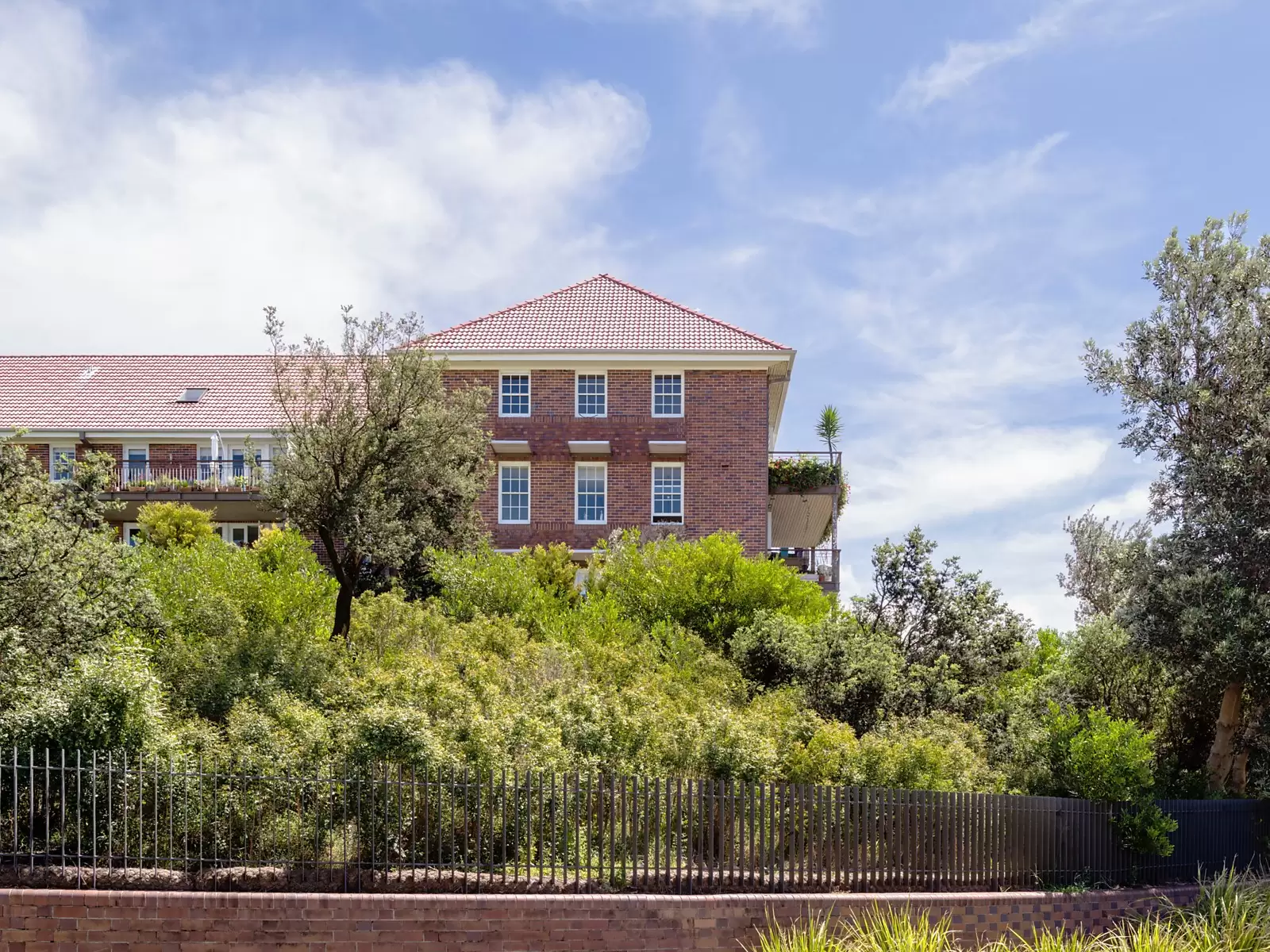 202/1 Pavilion Drive, Little Bay Sold by Ballard Property - image 8