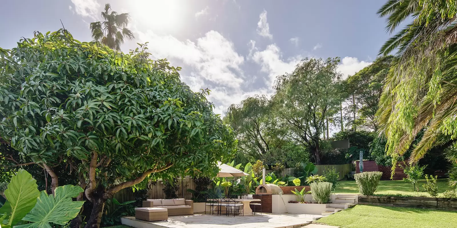 57 Brook Street, Coogee Sold by Ballard Property - image 1