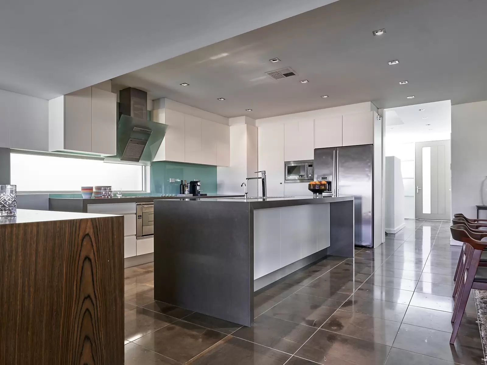 145 Brook Street, Coogee Sold by Ballard Property - image 6