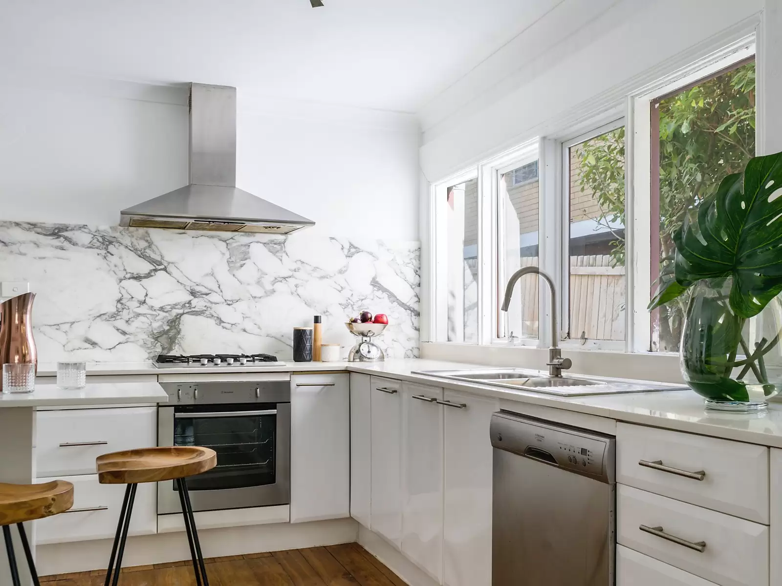 9 Ben Eden Street, Bondi Junction Sold by Ballard Property - image 3
