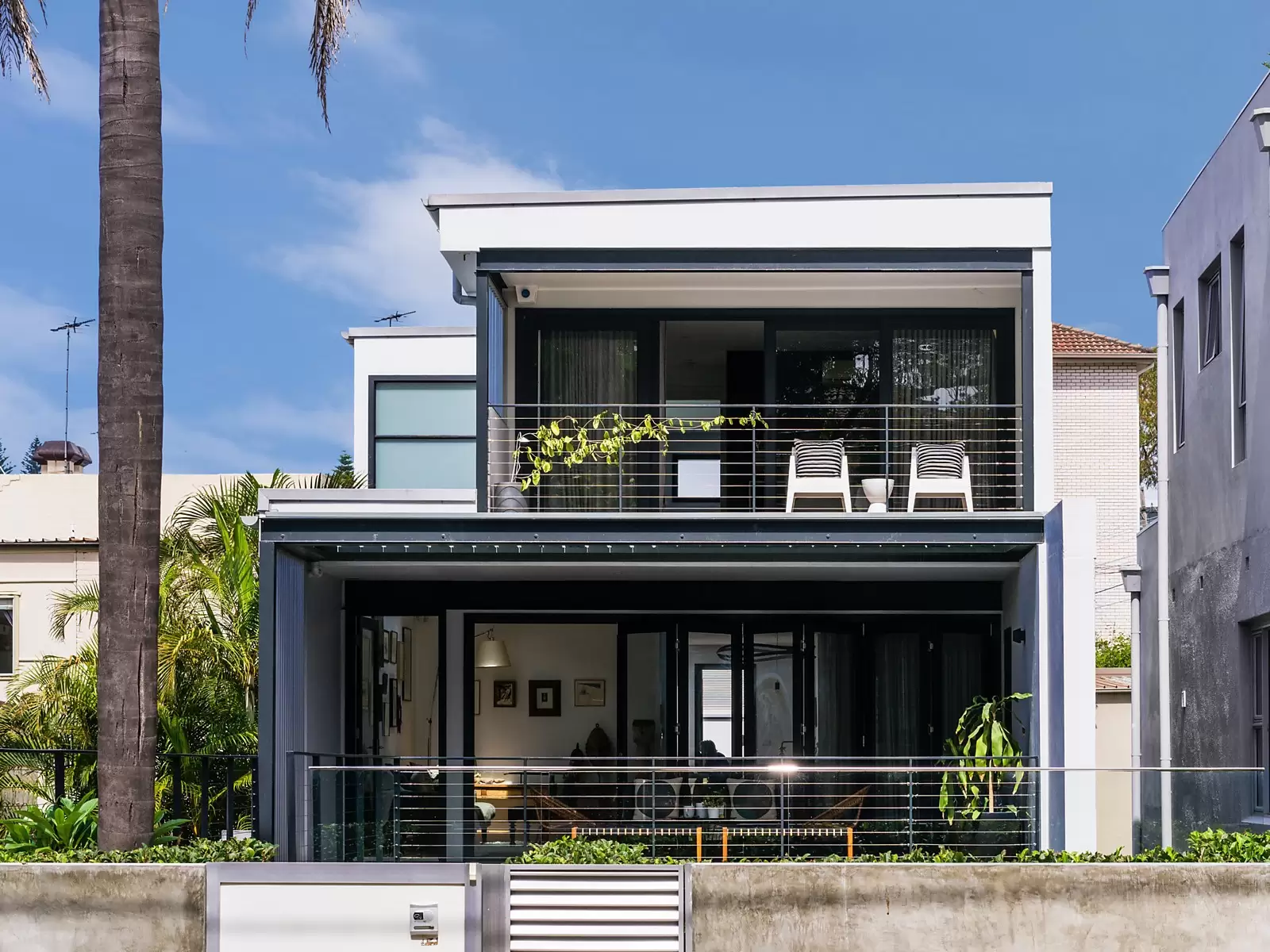 40 Carr Street, Coogee Sold by Ballard Property - image 1