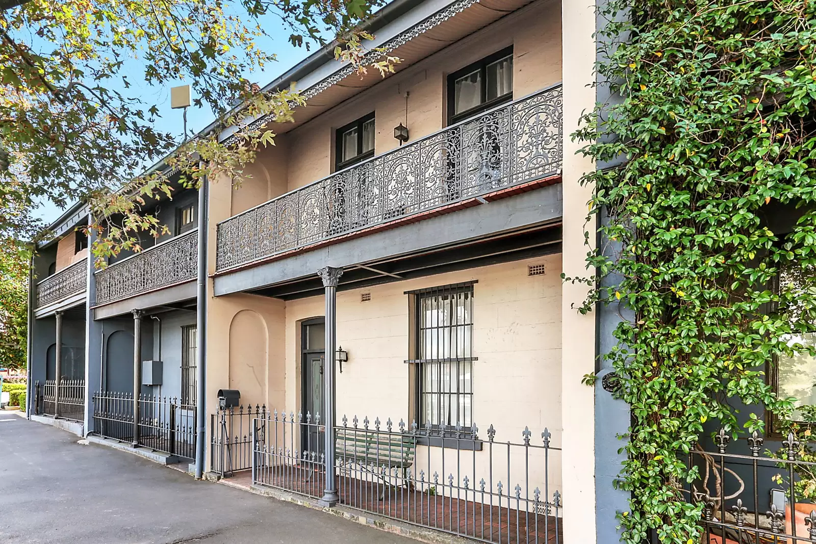 42 Oxford Street, Woollahra Sold by Ballard Property - image 1