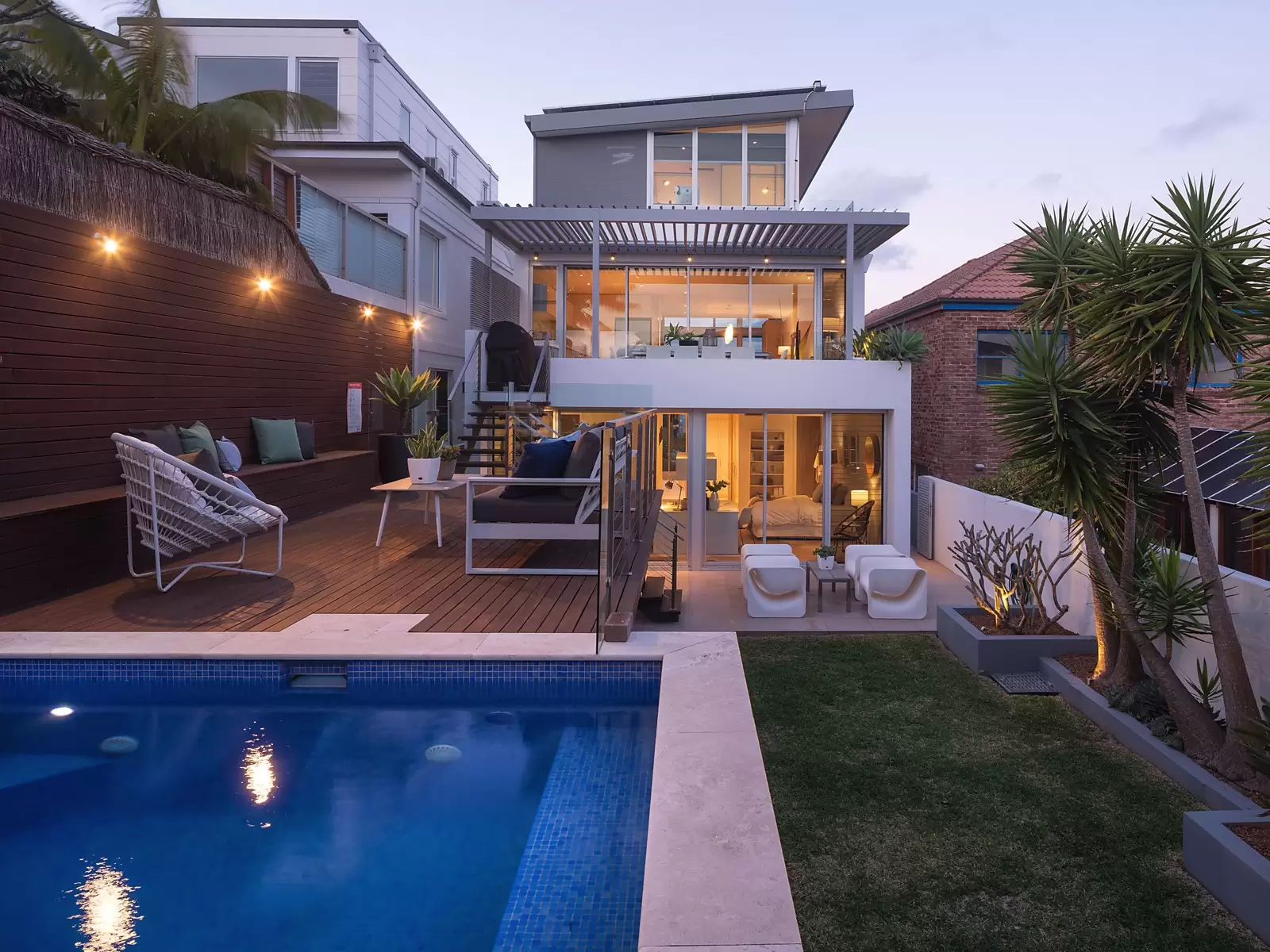 43 Cuzco Street, South Coogee Sold by Ballard Property - image 1