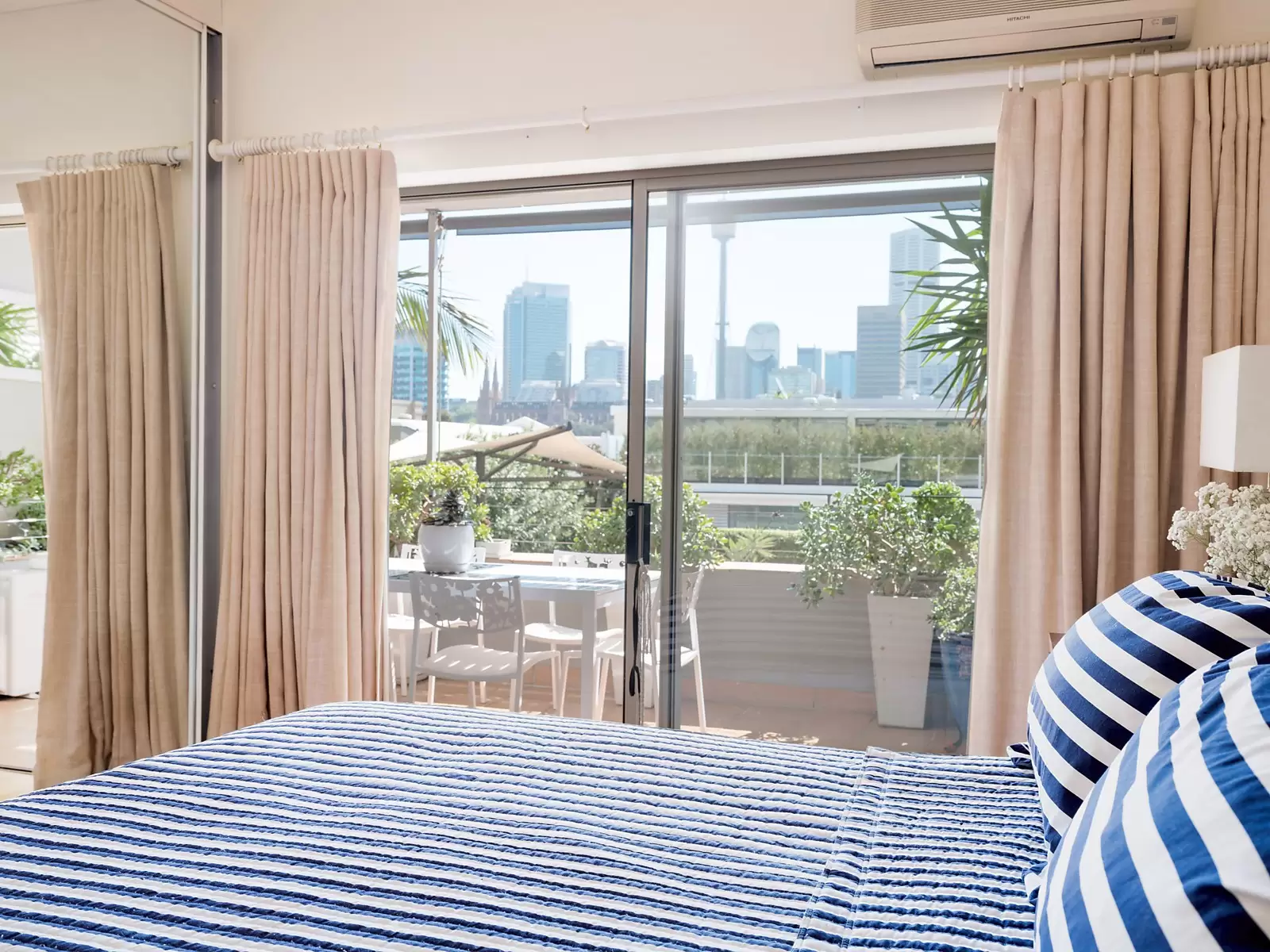 50/67 Cowper Wharf Road, Woolloomooloo Sold by Ballard Property - image 5