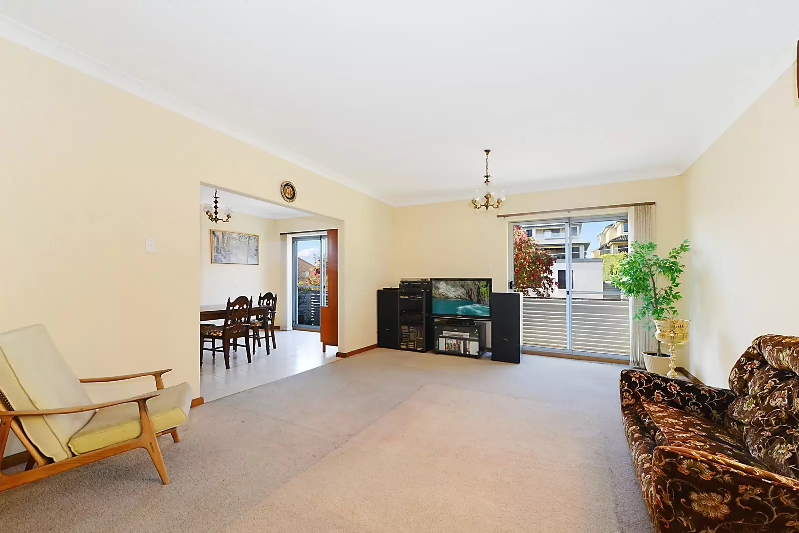 51 Metcalfe Street, Maroubra Sold by Ballard Property - image 2