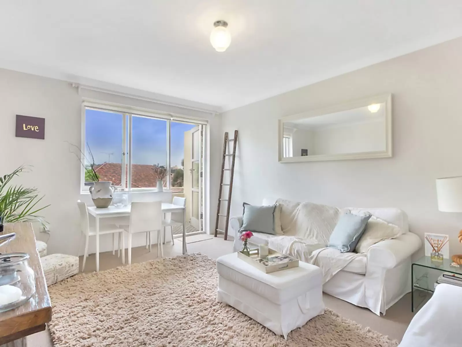 10/376 Edgecliff Road, Woollahra Sold by Ballard Property - image 2