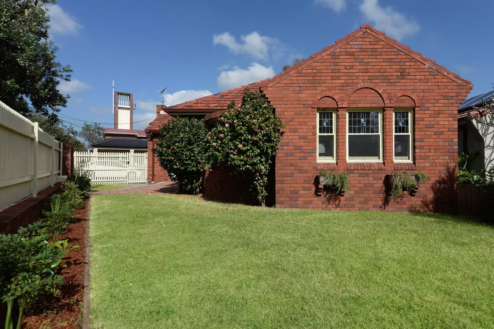 2 Robey Street, Maroubra Sold by Ballard Property - image 8