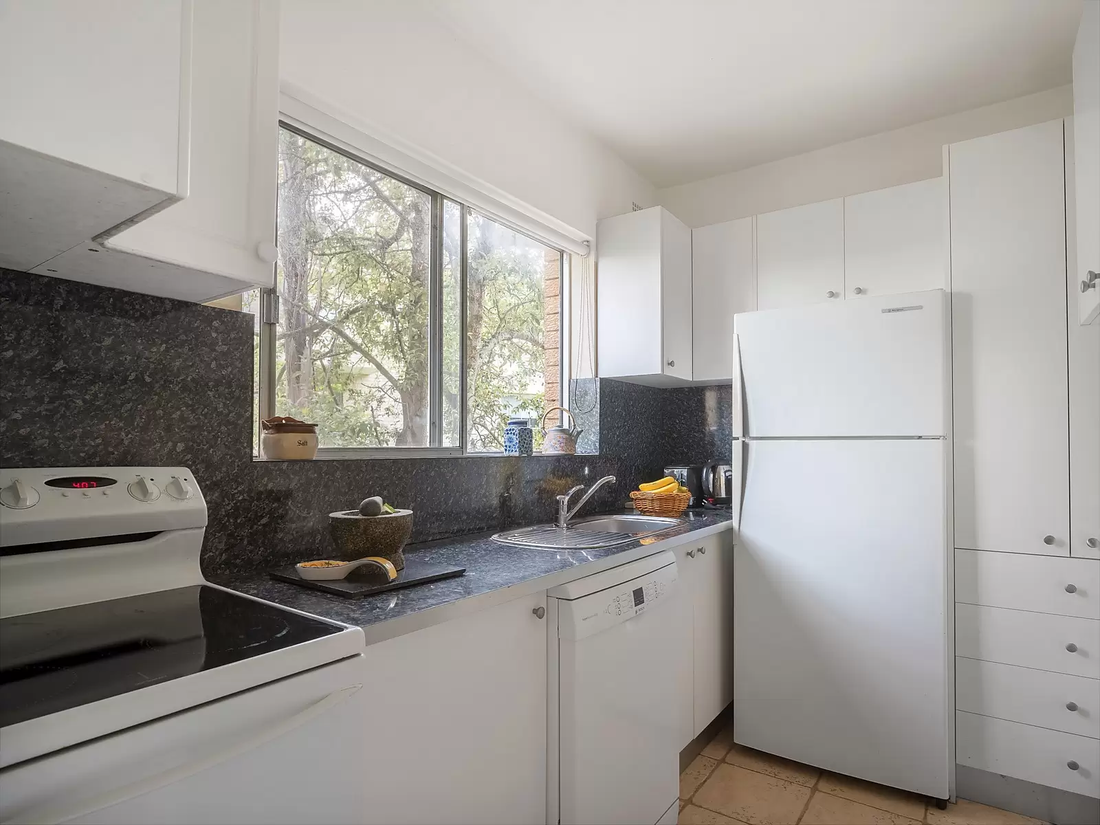 5/76 Albion Street, Randwick Sold by Ballard Property - image 3