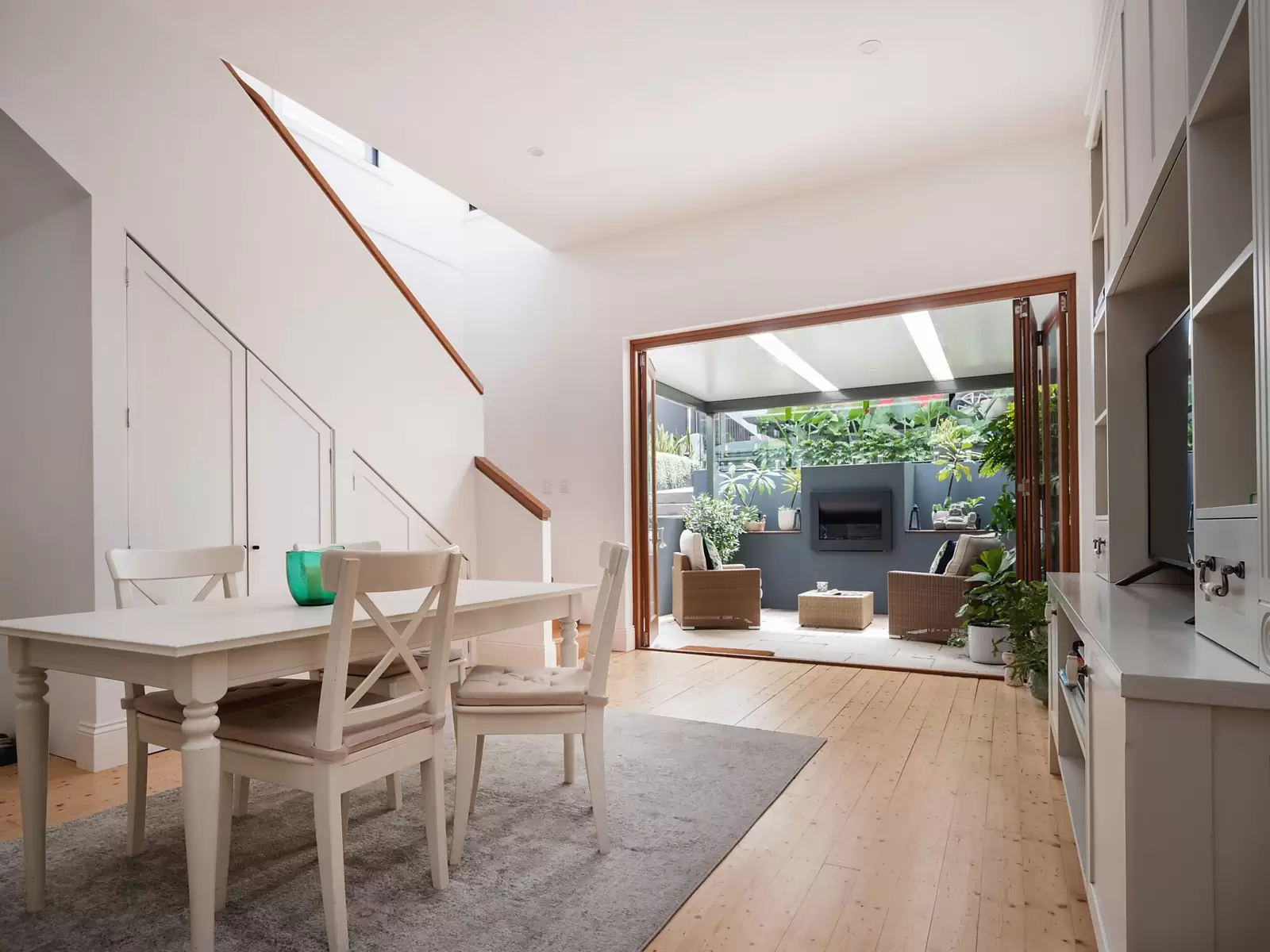 71 Bream Street, Coogee Sold by Ballard Property - image 2