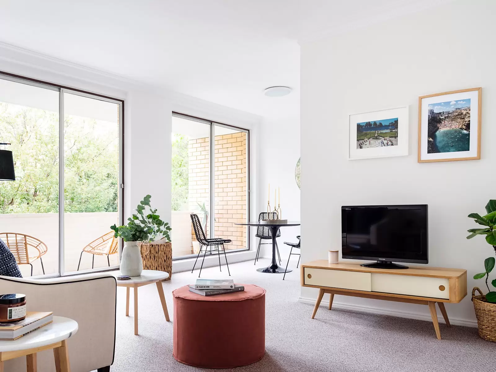 10/20-22 Coogee Bay Road, Randwick Sold by Ballard Property - image 2