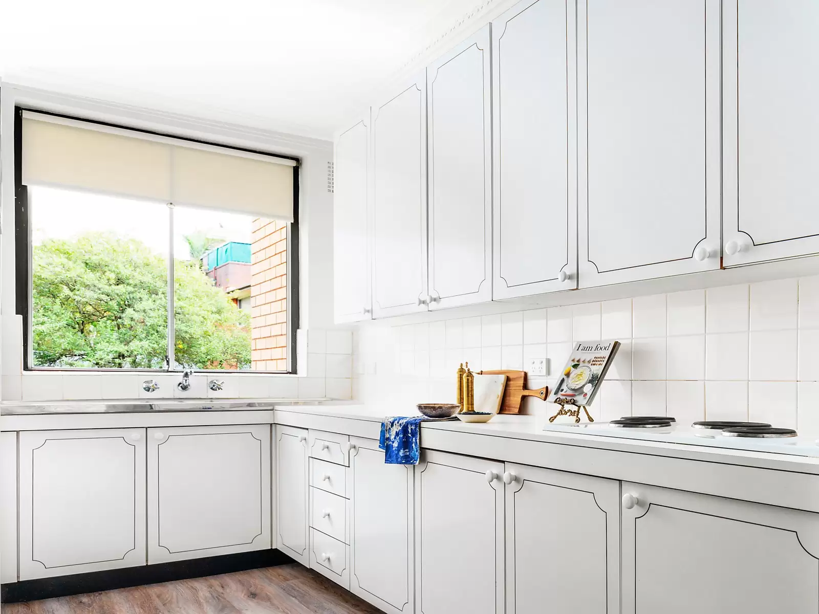 10/20-22 Coogee Bay Road, Randwick Sold by Ballard Property - image 4