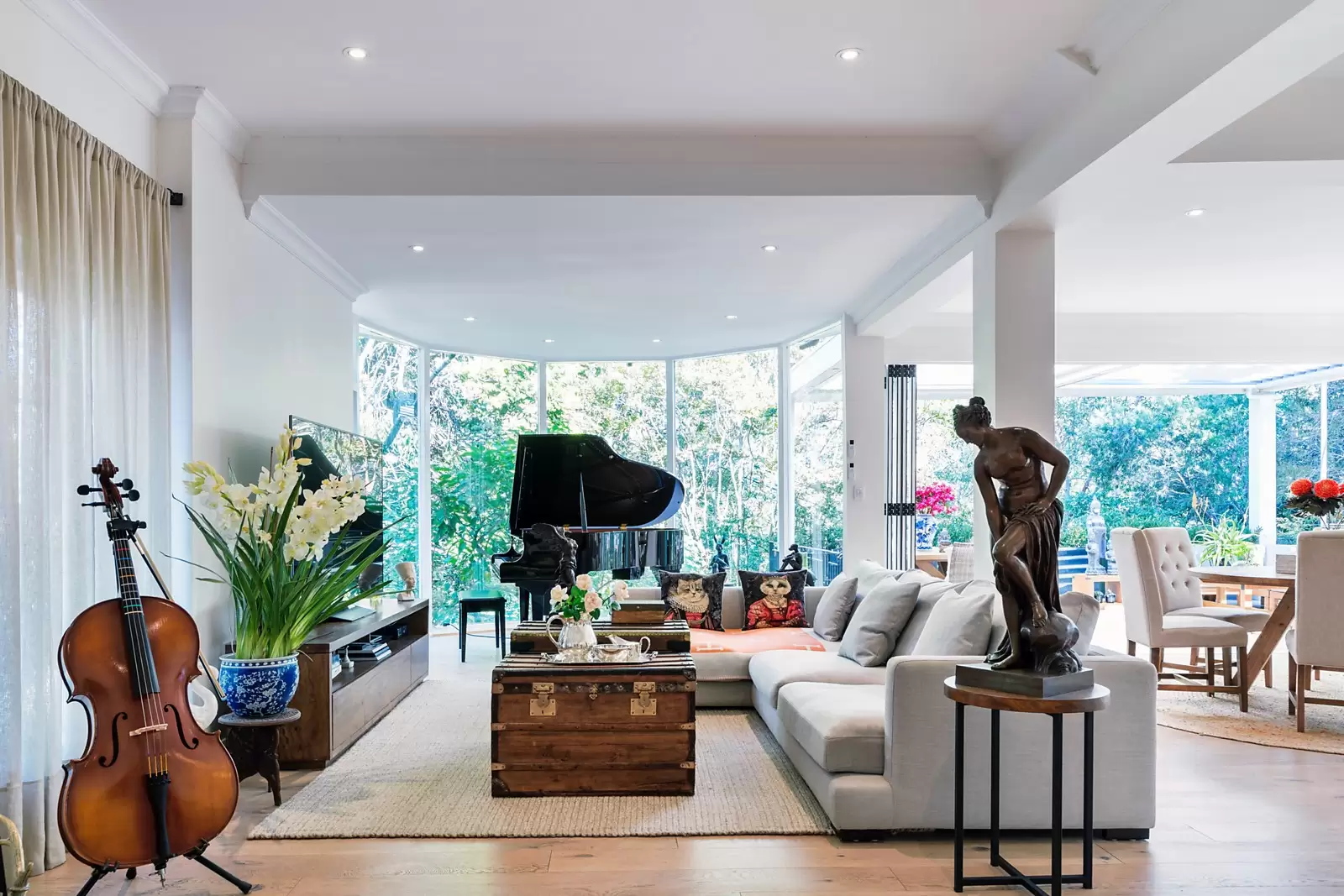 55 Suttie Road, Bellevue Hill Sold by Ballard Property - image 2