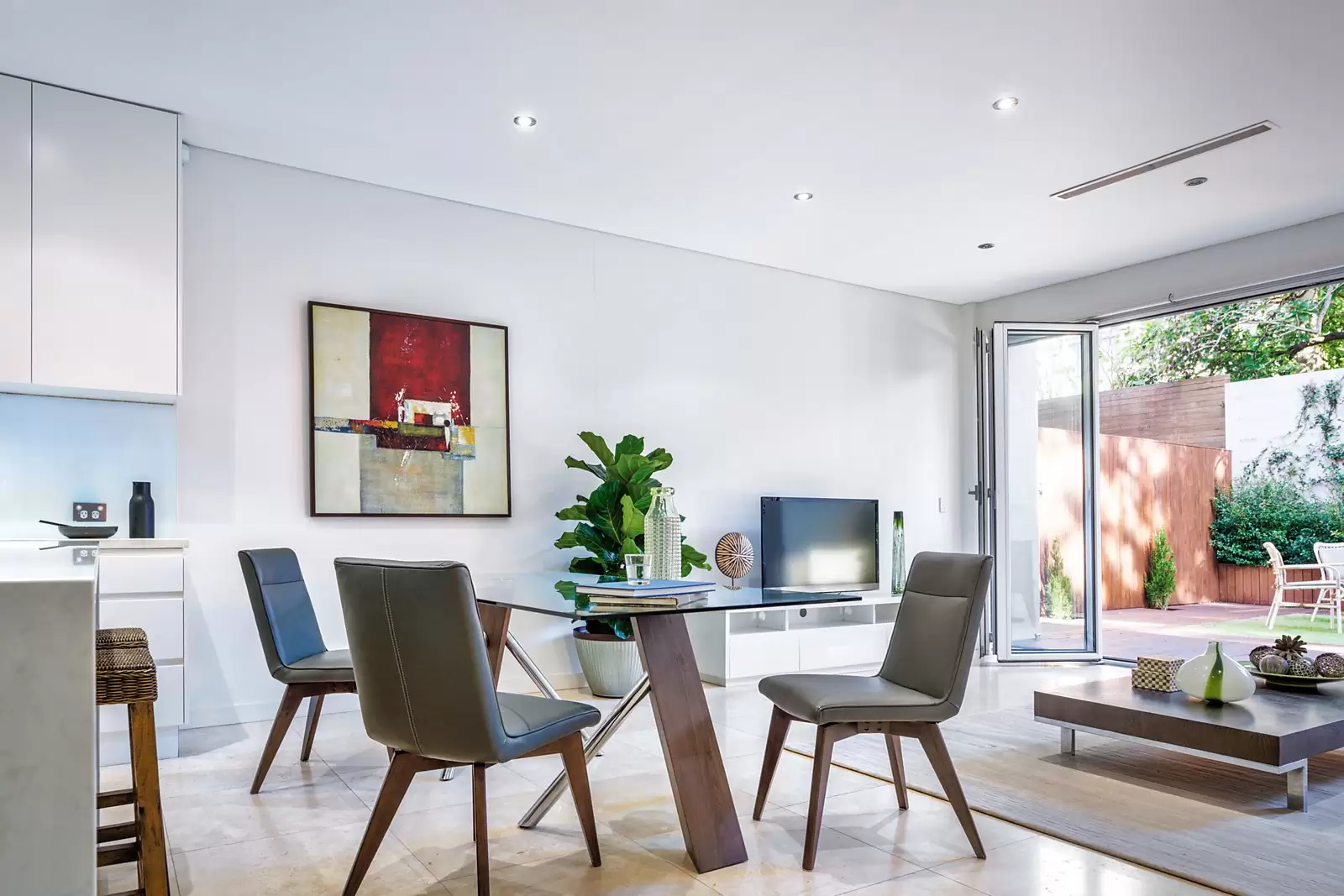 33 Epping Road, Double Bay Sold by Ballard Property - image 2