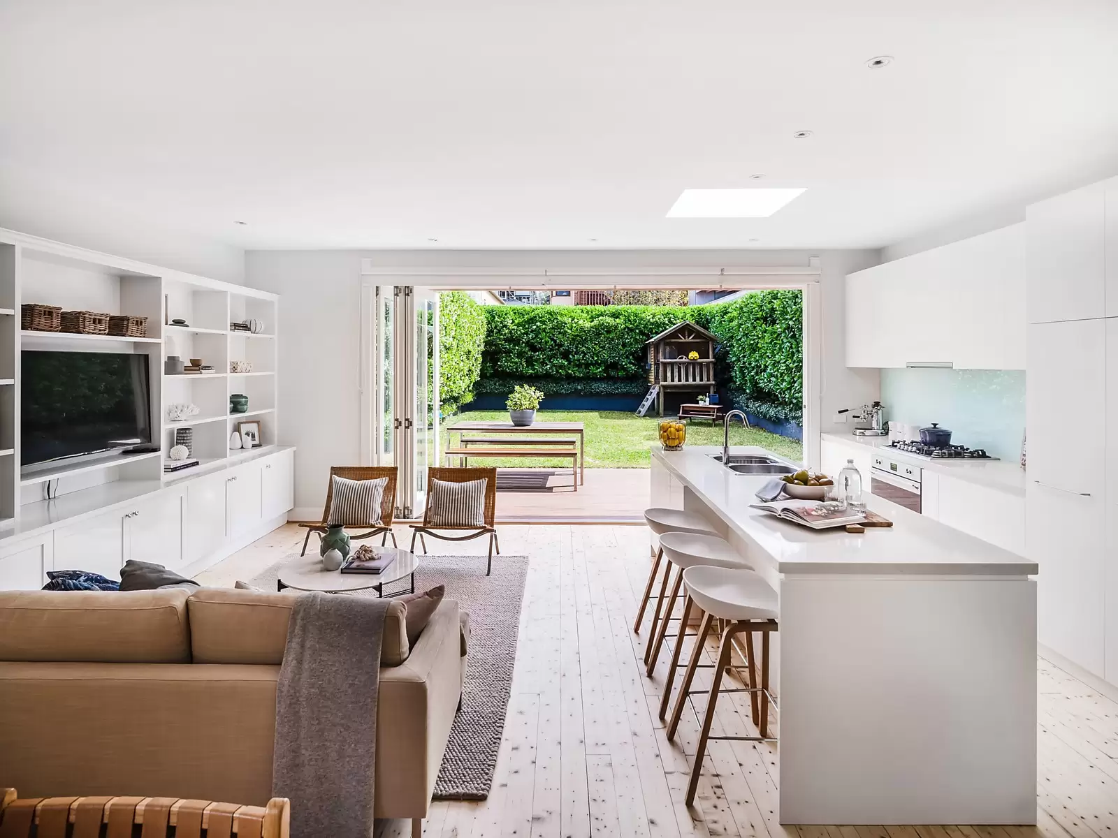 166 Cottenham Avenue, Kingsford Sold by Ballard Property - image 1