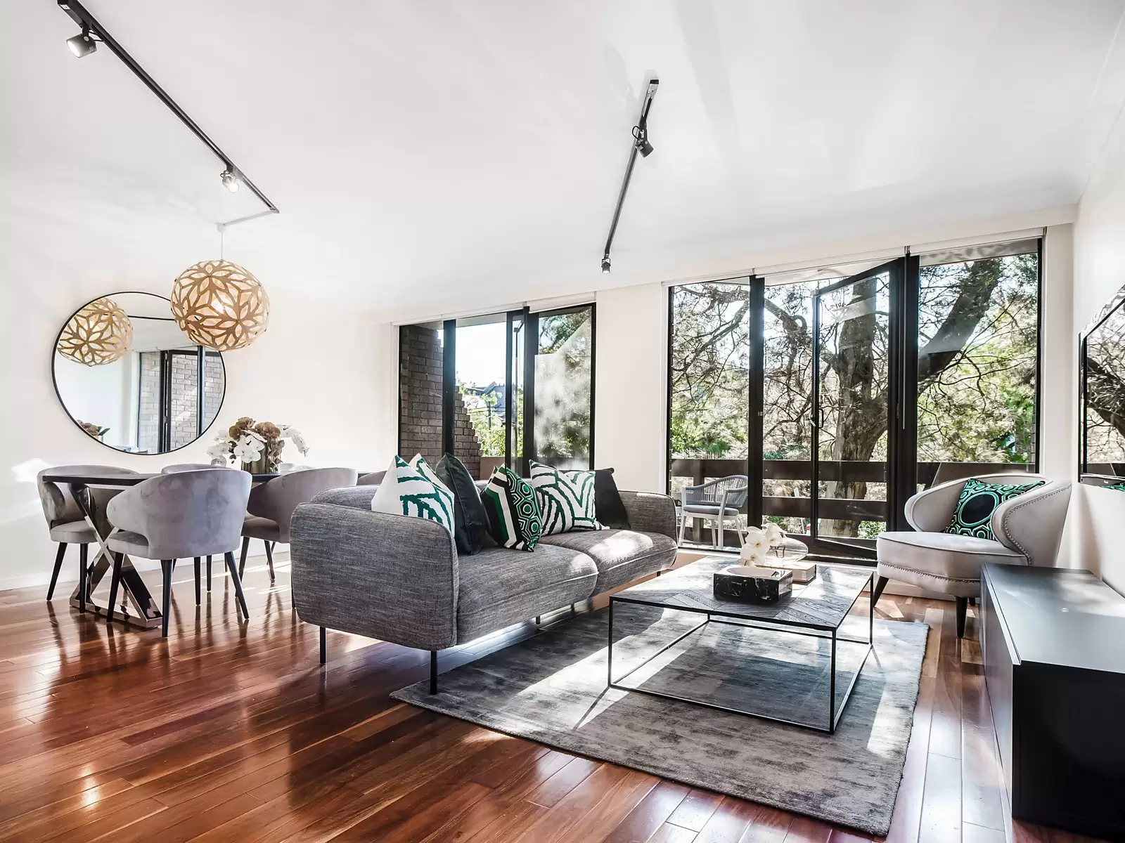 Townhouse 10/7-17 Cook Road, Centennial Park Sold by Ballard Property - image 1