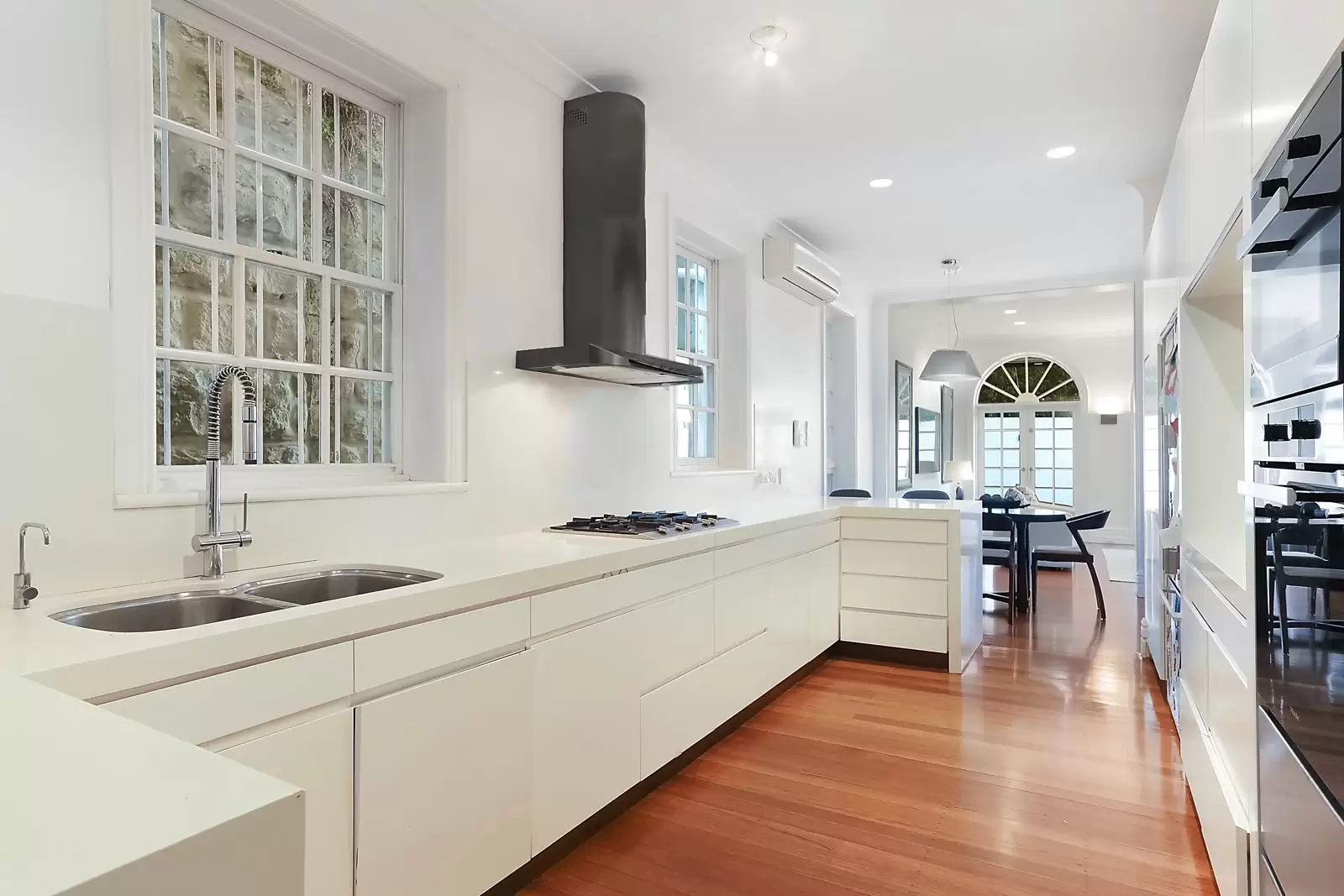 10 Marathon Mews, Double Bay Sold by Ballard Property - image 4