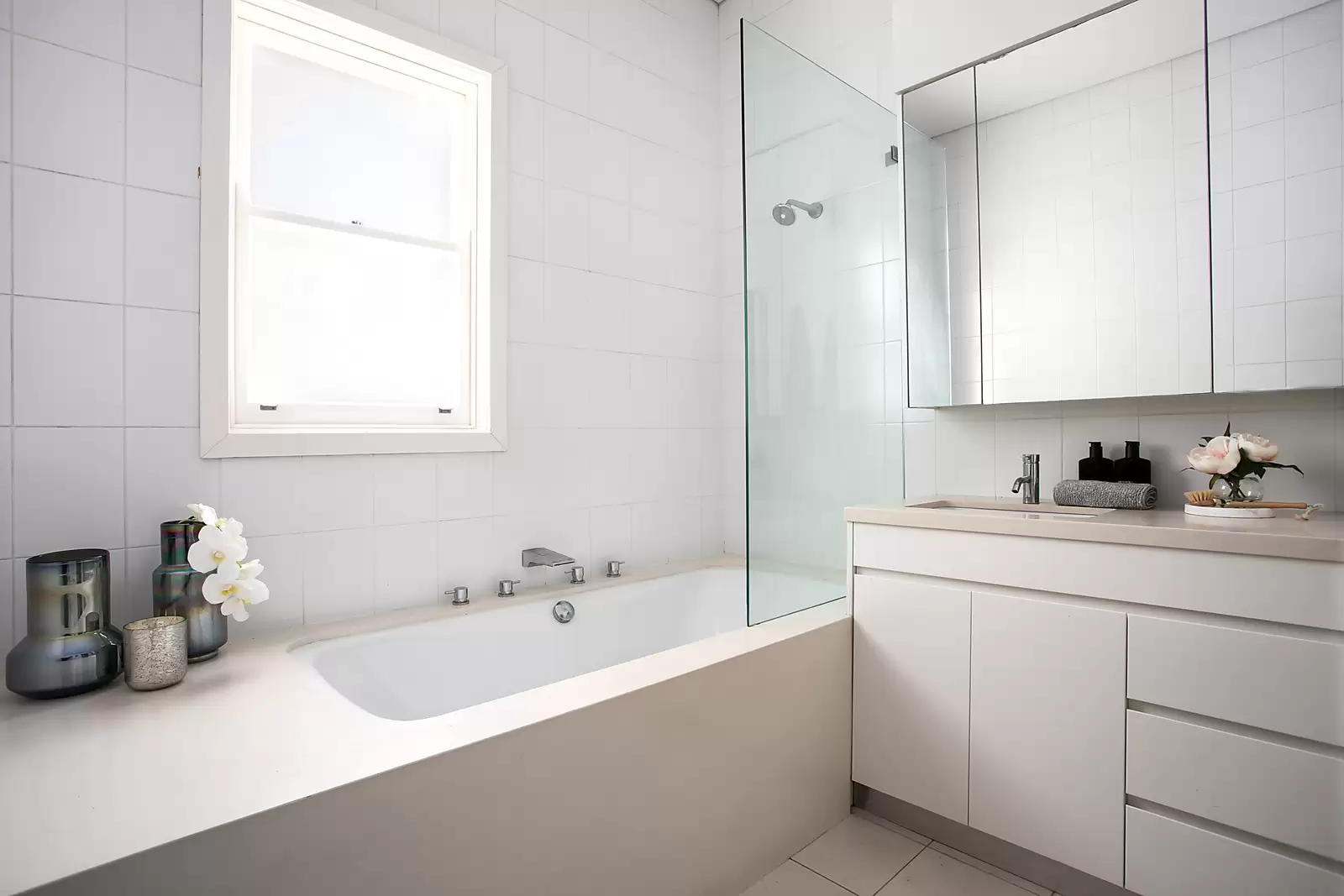 27 Milroy Avenue, Kensington Sold by Ballard Property - image 13