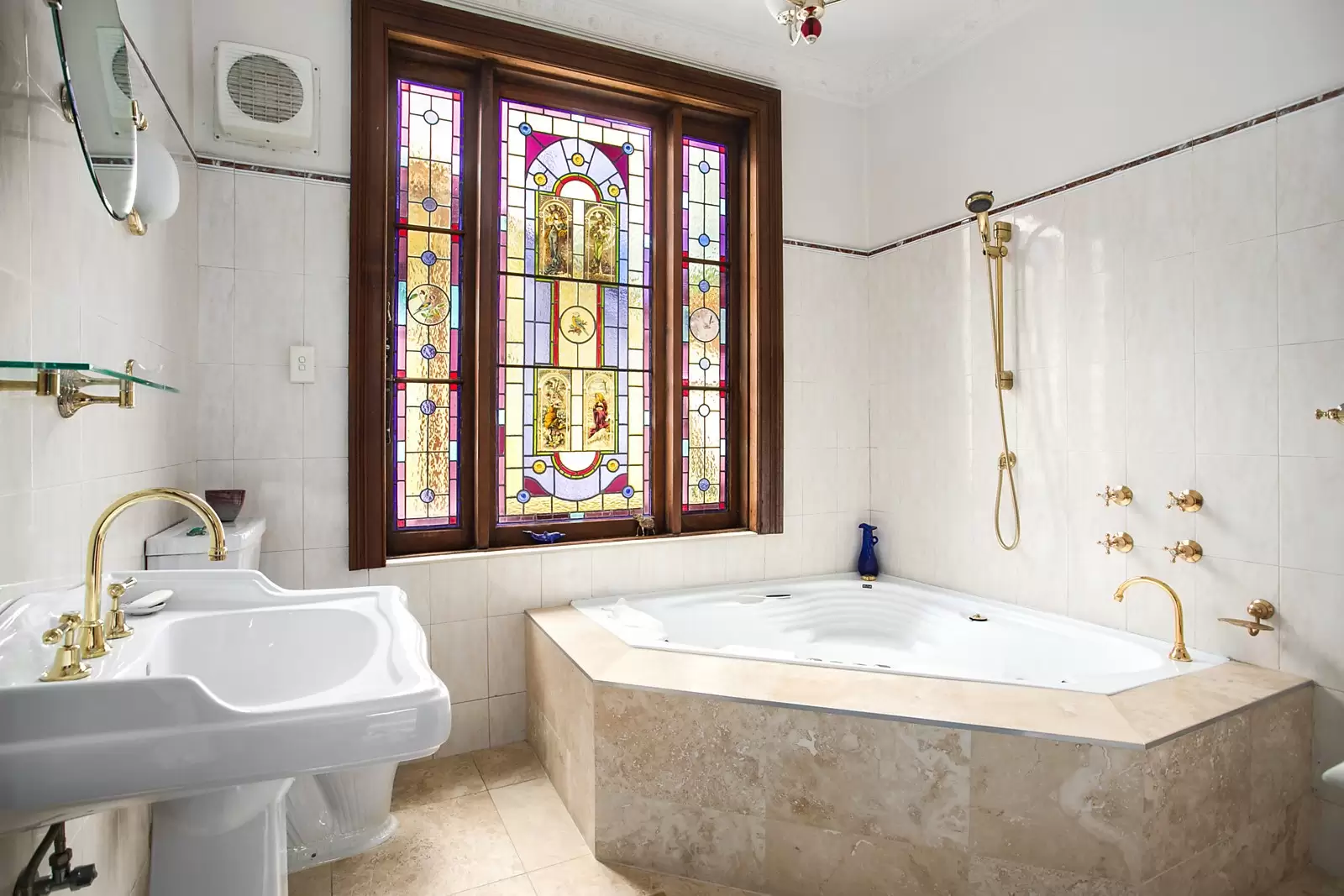 1 Milroy Avenue, Kensington Sold by Ballard Property - image 7