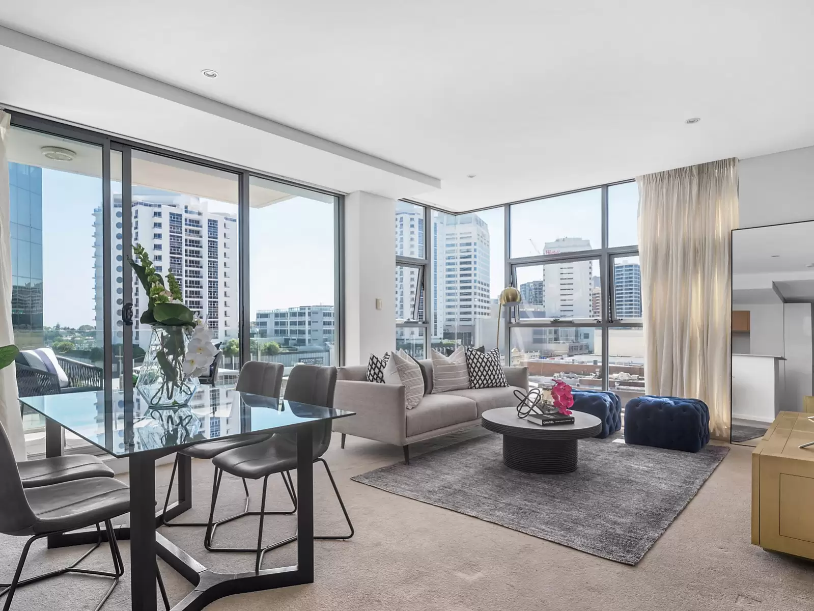 44/7-15 Newland Street, Bondi Junction Sold by Ballard Property - image 1