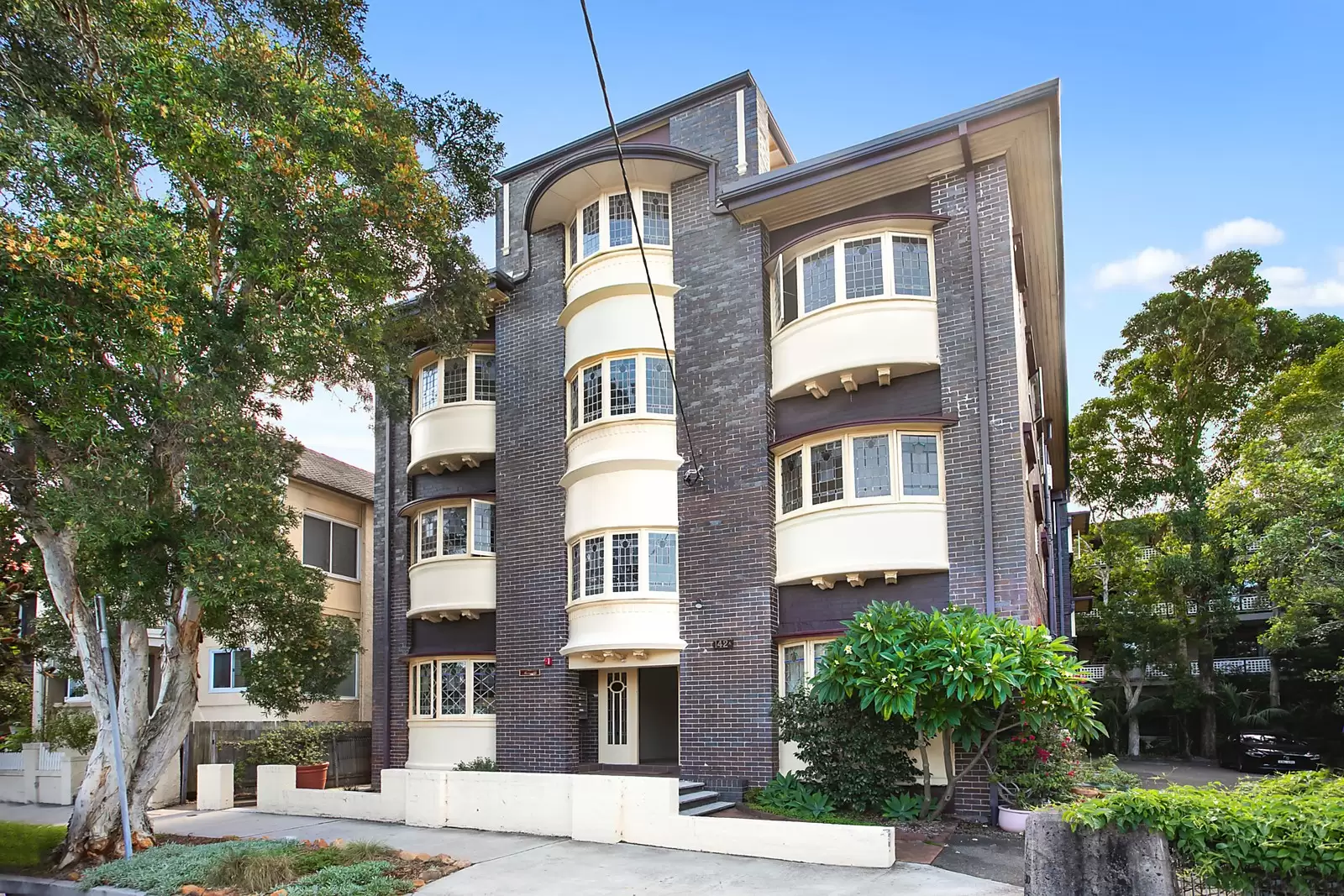 4/142A Brook Street, Coogee Sold by Ballard Property - image 2