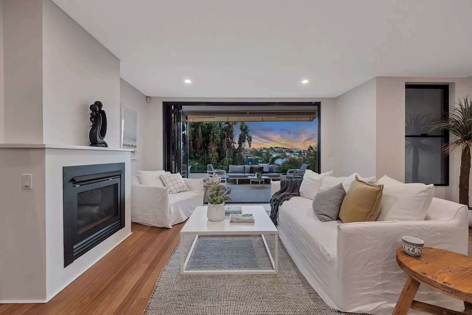 5/55 Carr Street, Coogee Sold by Ballard Property - image 1