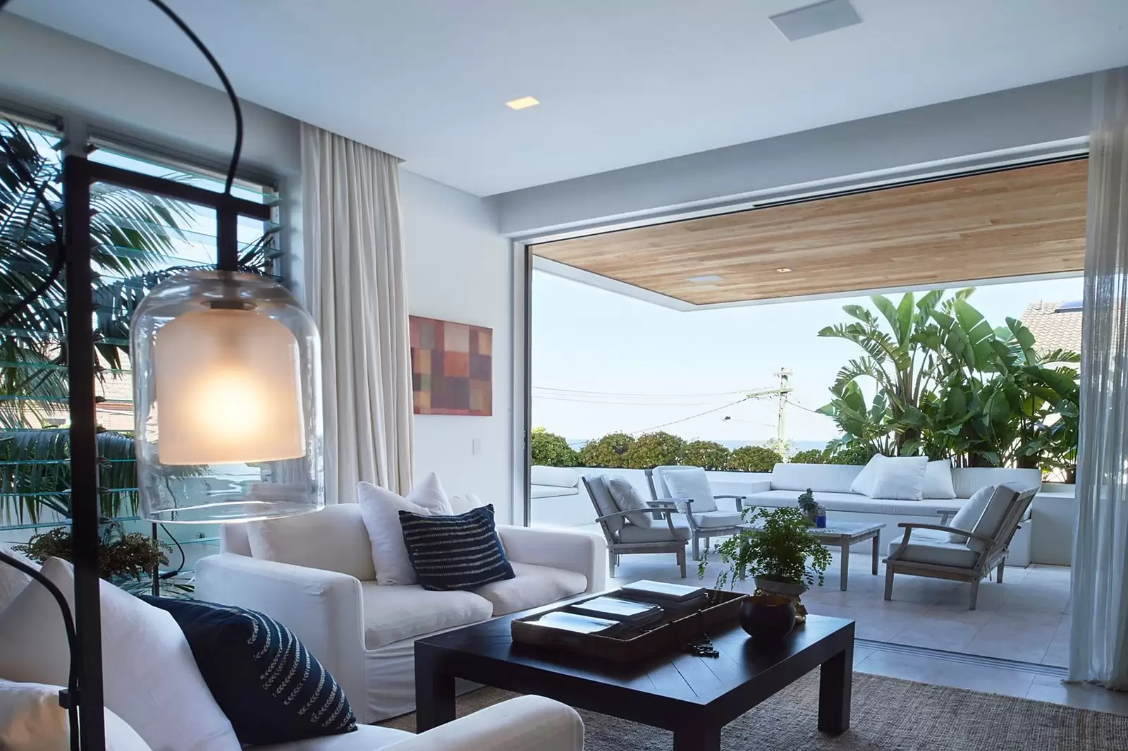 23 Dellview Street, Tamarama Sold by Ballard Property - image 2