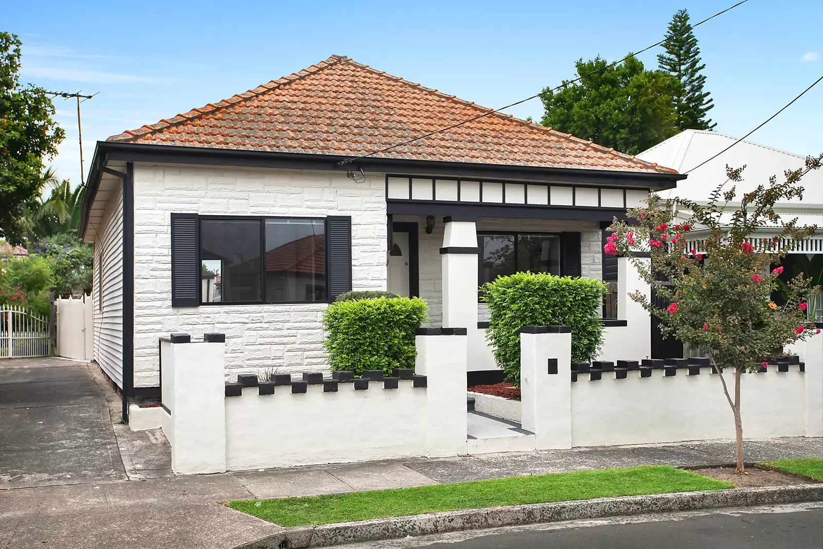 84 Wilson Street, Botany Sold by Ballard Property - image 9