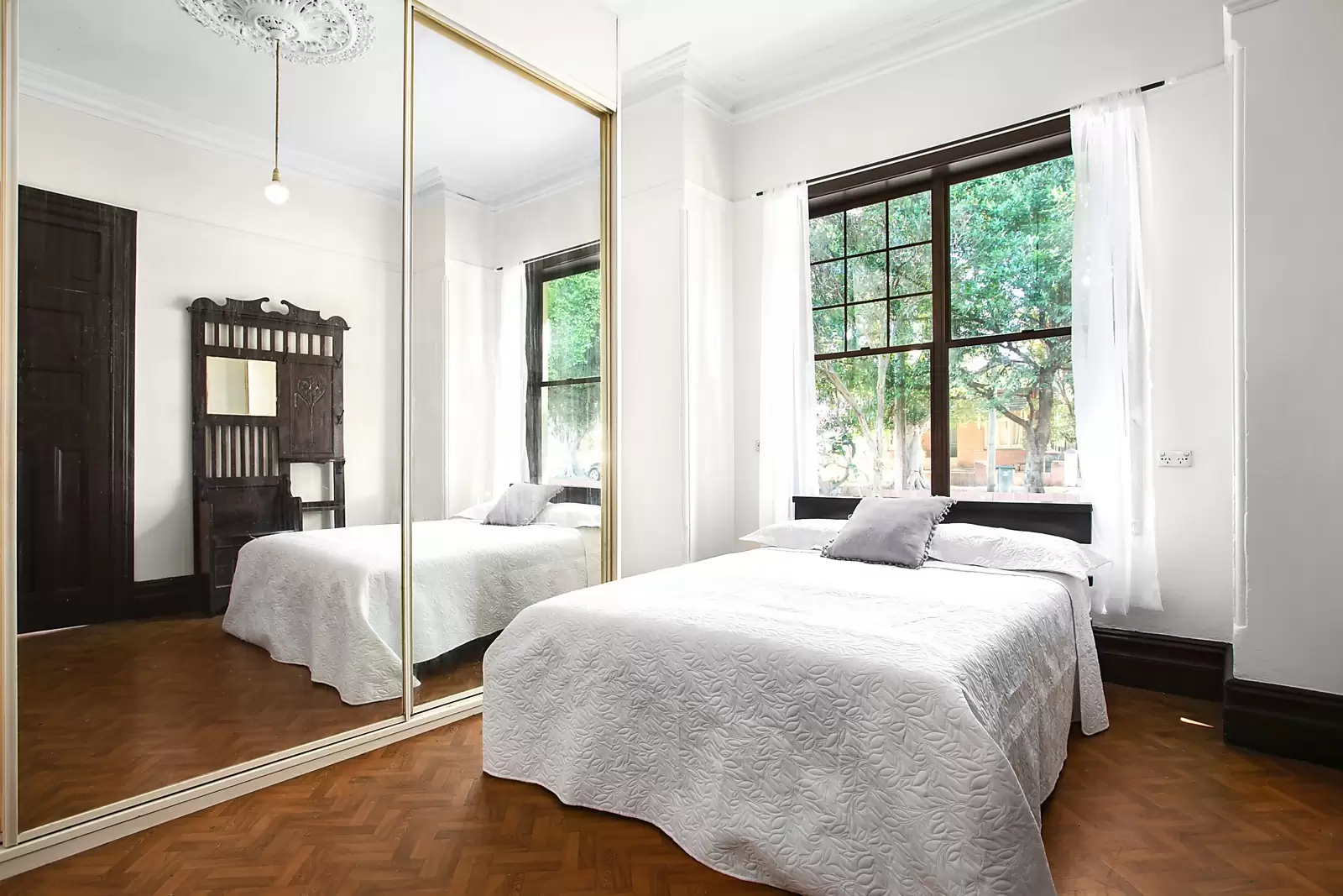37 Milroy Avenue, Kensington Sold by Ballard Property - image 9