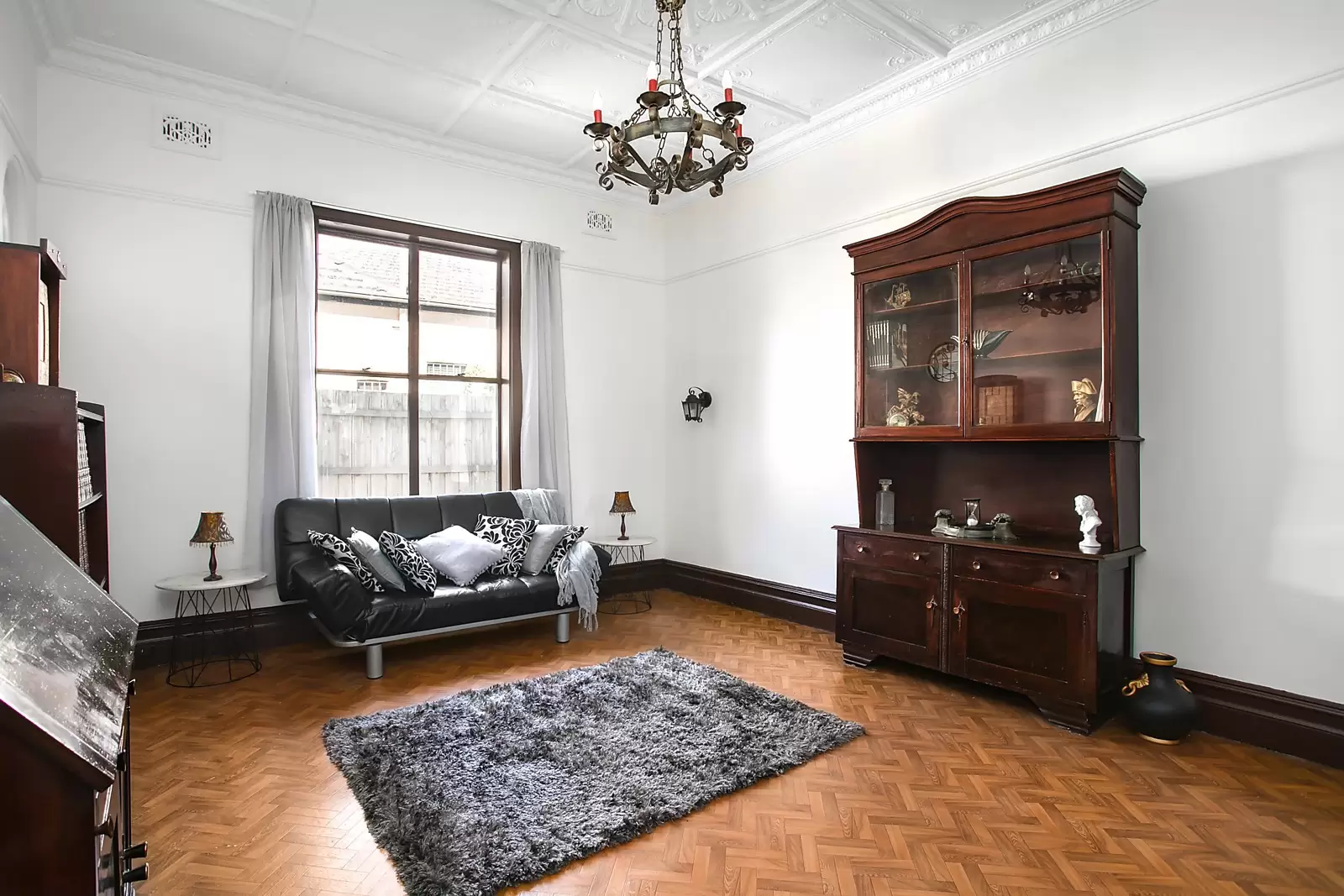 37 Milroy Avenue, Kensington Sold by Ballard Property - image 2