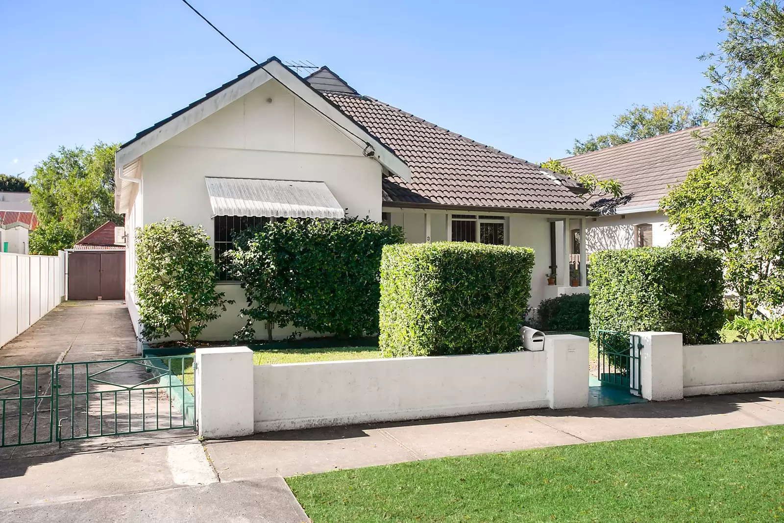 34 Milroy Avenue, Kensington Sold by Ballard Property - image 1