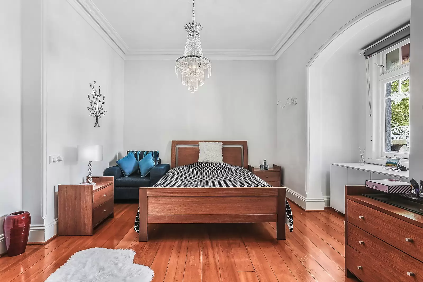 76 Todman Avenue, Kensington Sold by Ballard Property - image 6