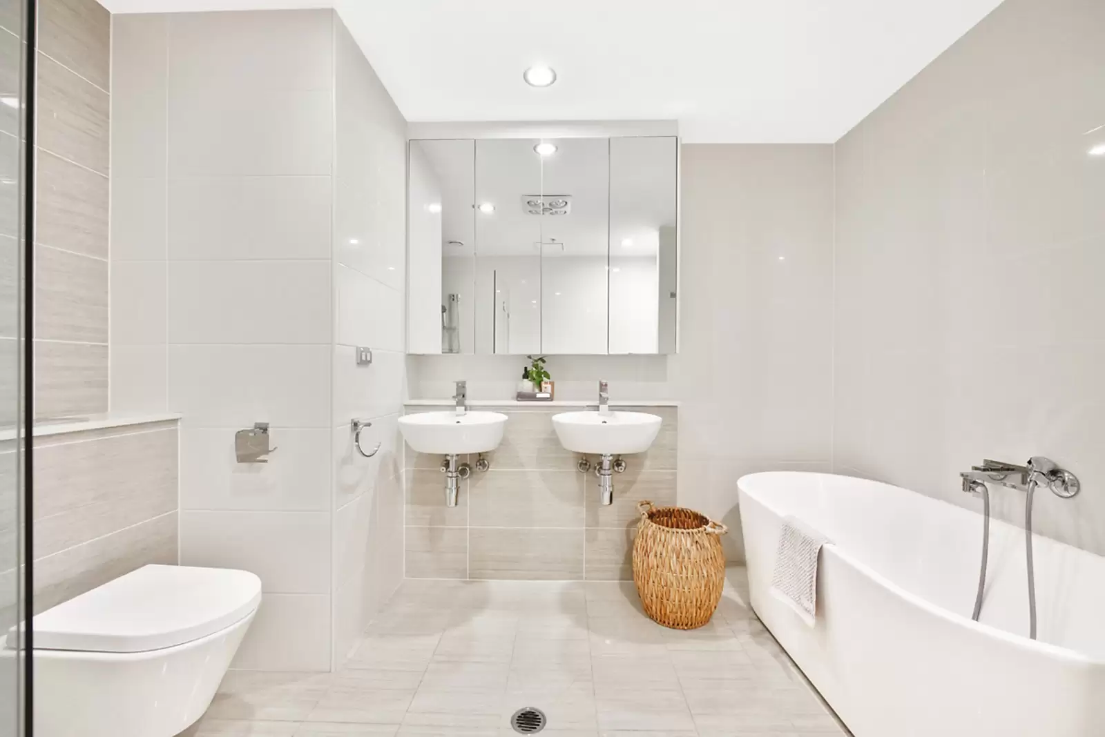 2312/20 Gadigal Avenue, Zetland Sold by Ballard Property - image 8