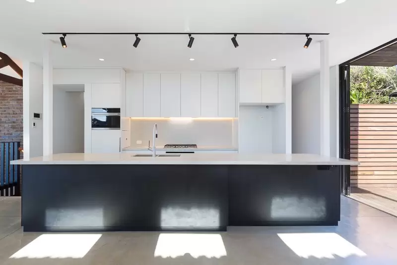 14 Close Street, South Coogee Leased by Ballard Property - image 3