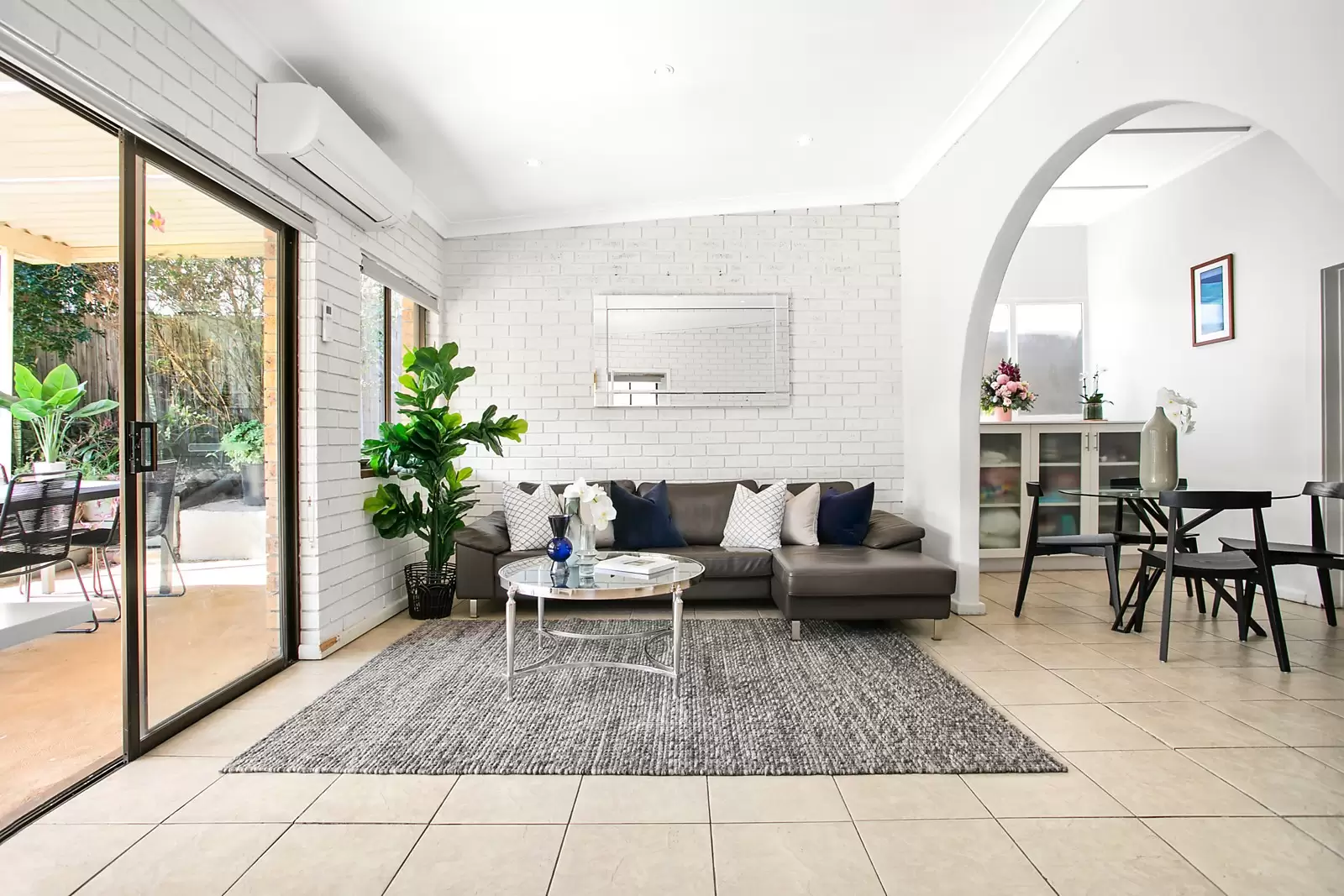 366 Alison Road, Coogee Sold by Ballard Property - image 3