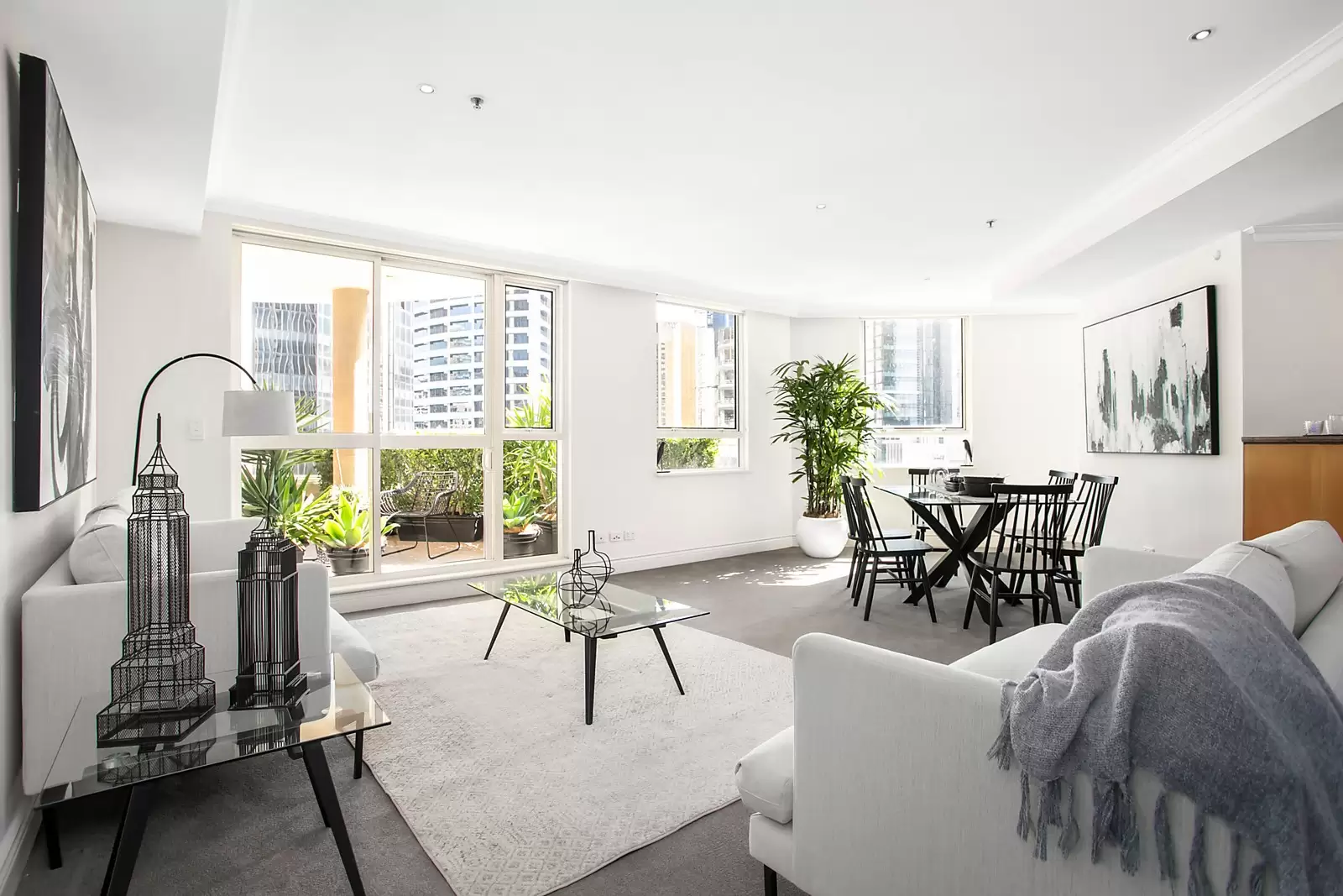 1601/2 Bond Street, Sydney Sold by Ballard Property - image 1