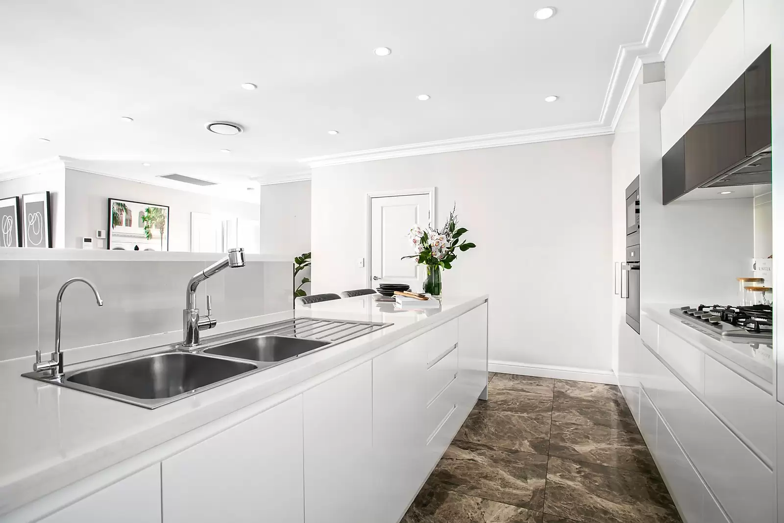 1/14-18 Coonanbarra Road, Wahroonga Sold by Ballard Property - image 4