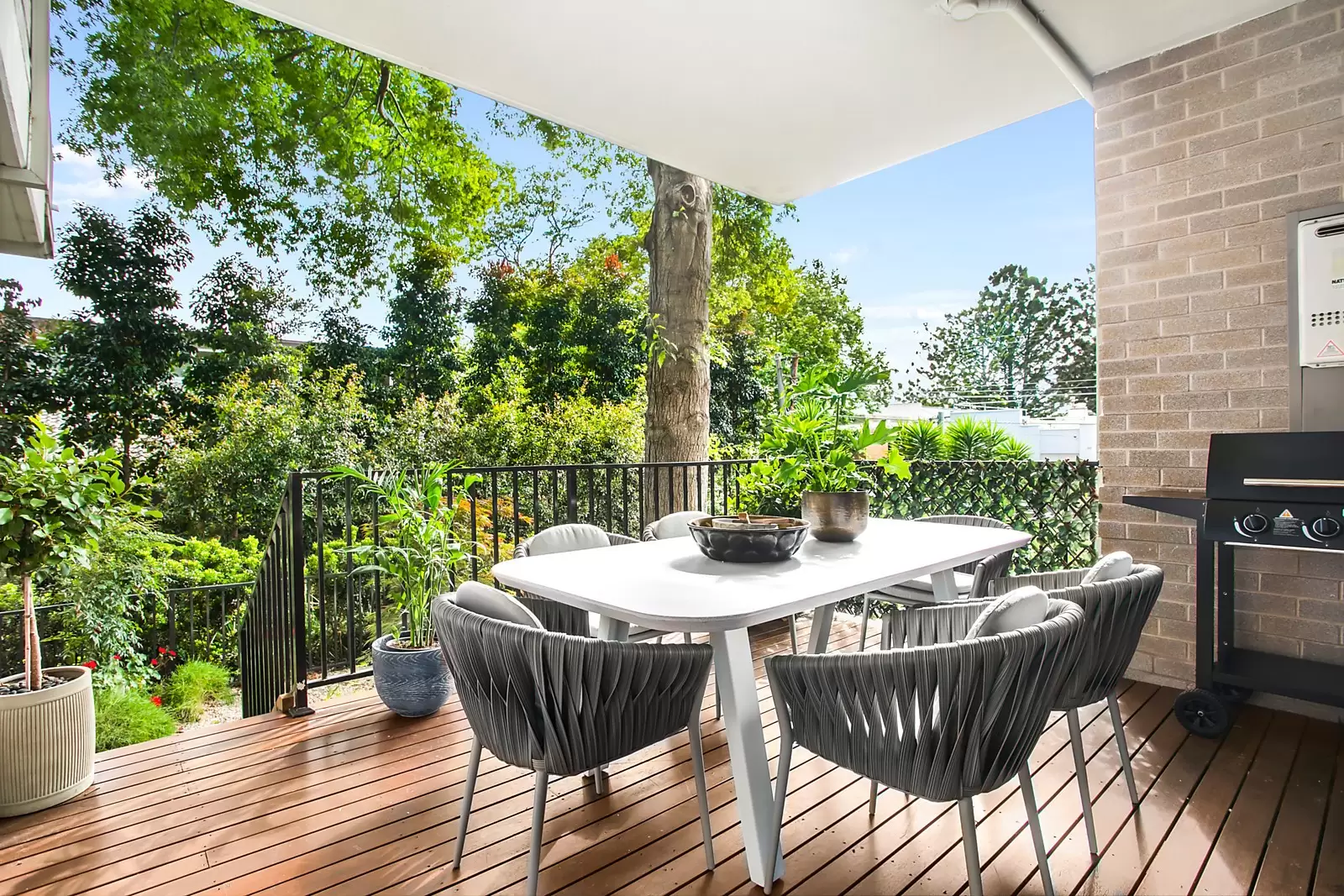 1/14-18 Coonanbarra Road, Wahroonga Sold by Ballard Property - image 2