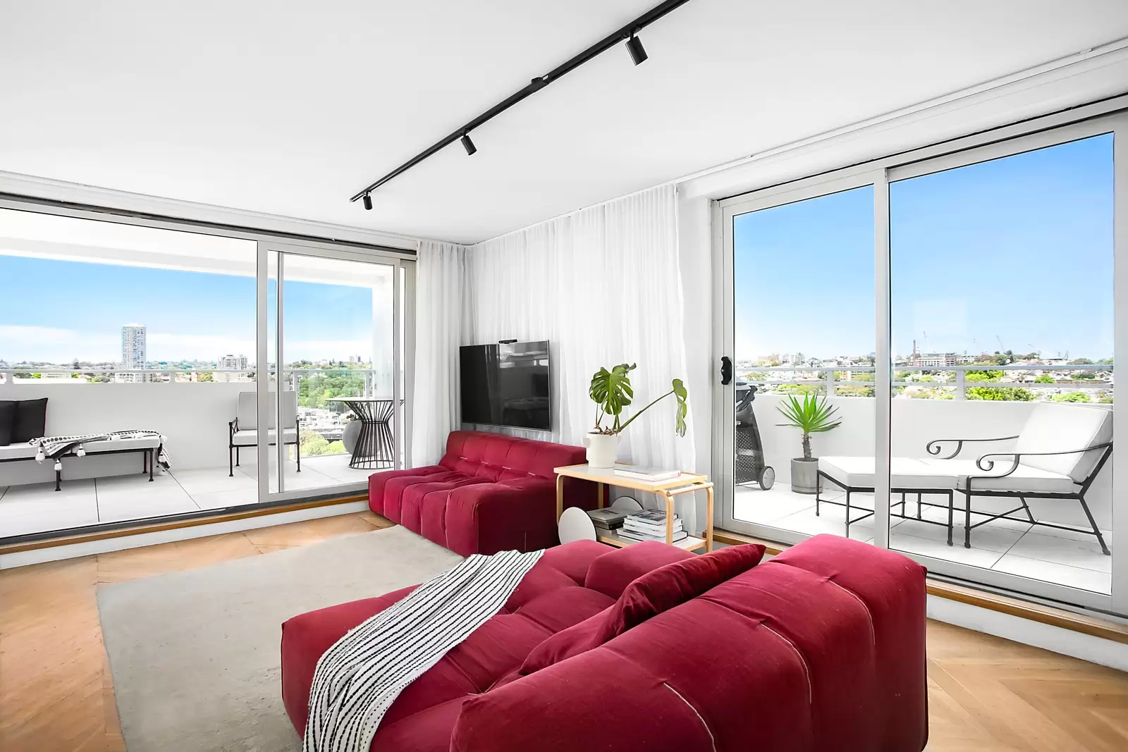21/52-54 Kings Cross Road, Rushcutters Bay Sold by Ballard Property - image 1